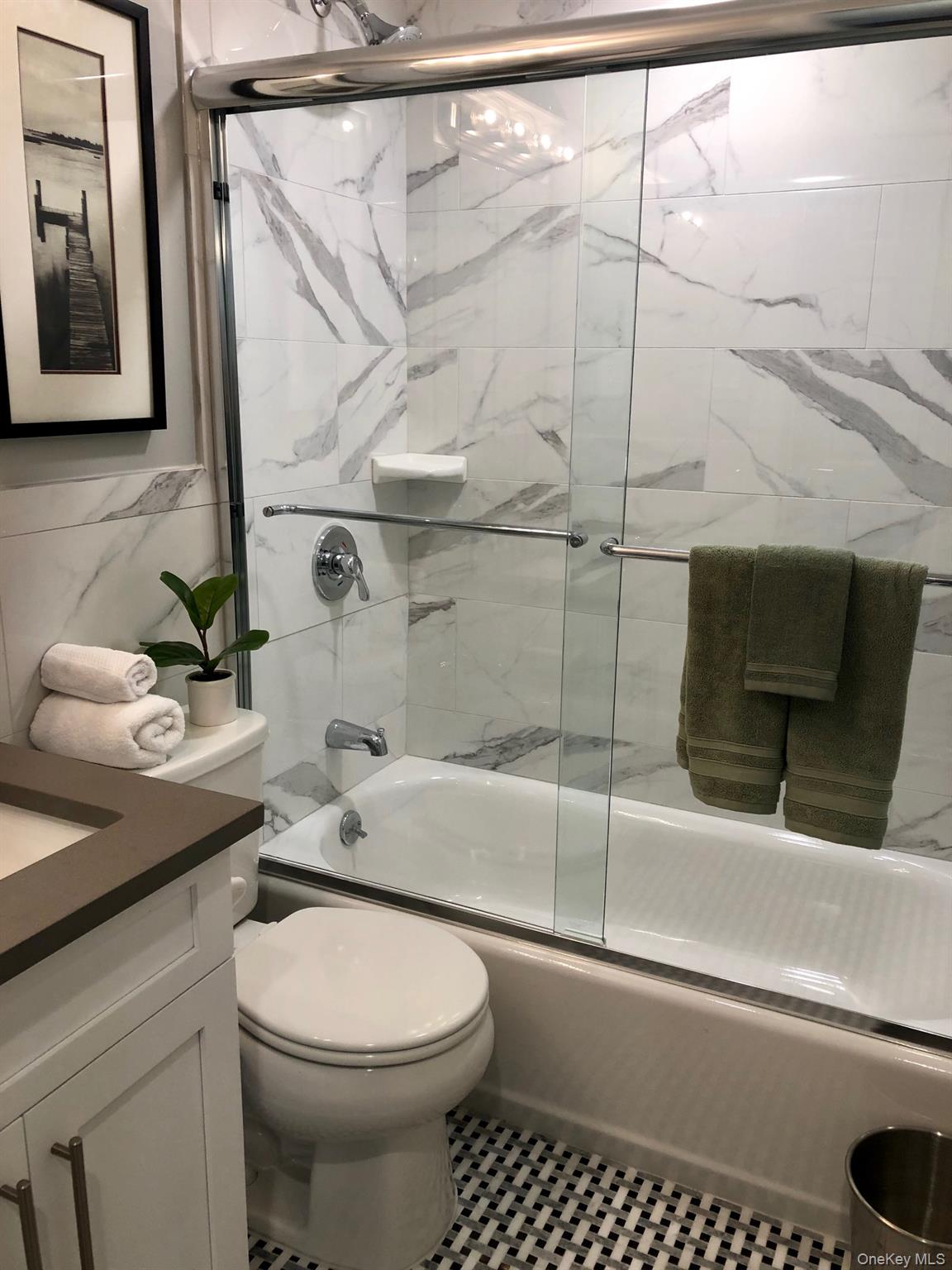 10 Westwood Drive, Unit 41 photo 9