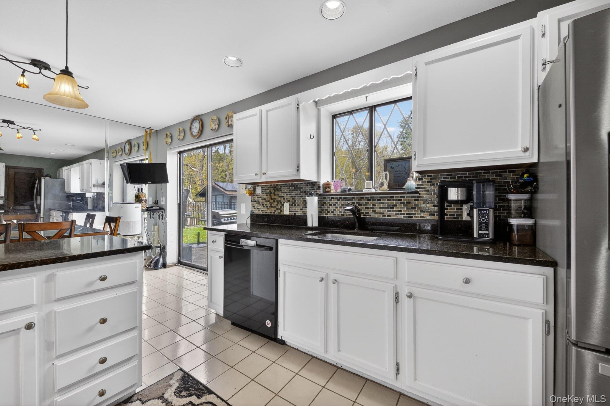 137 Blue Hill Road – For Sale photo 10