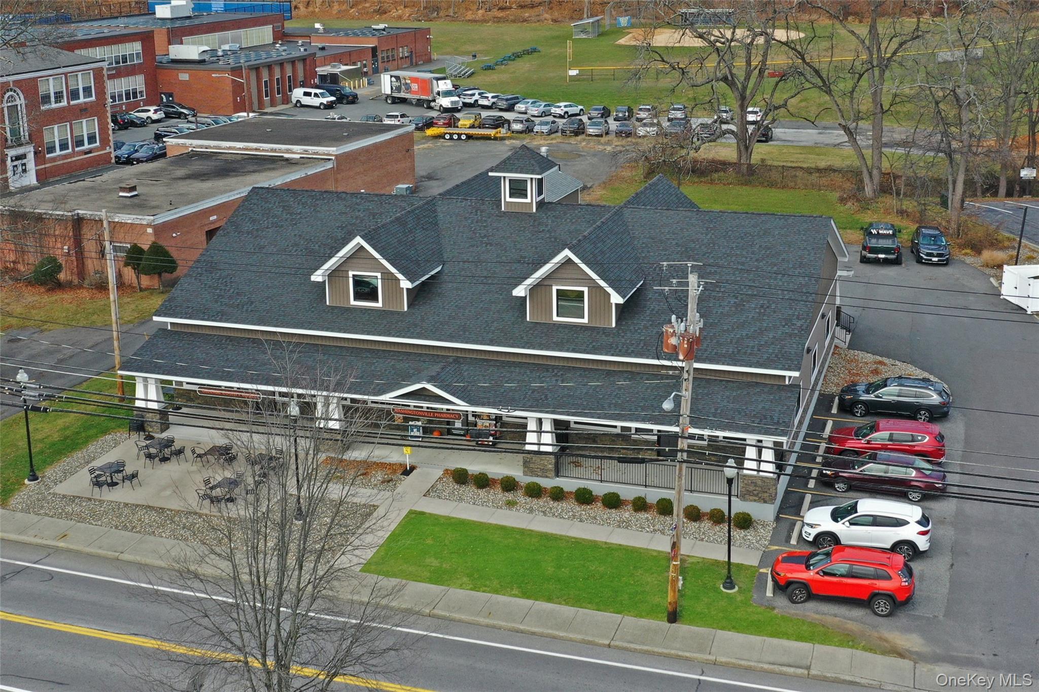 32 W Main Street – For Sale photo 27