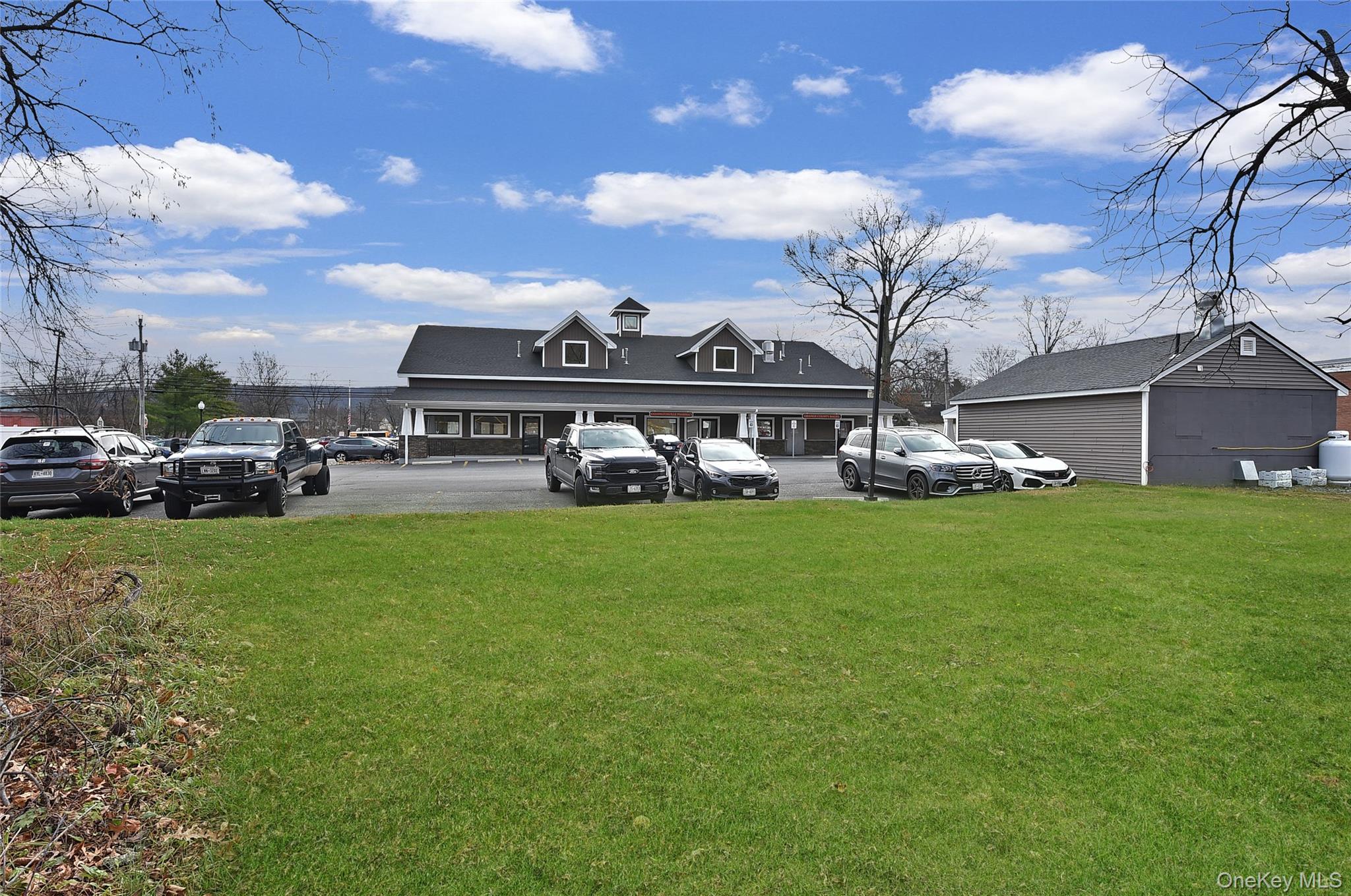 32 W Main Street – For Sale photo 21
