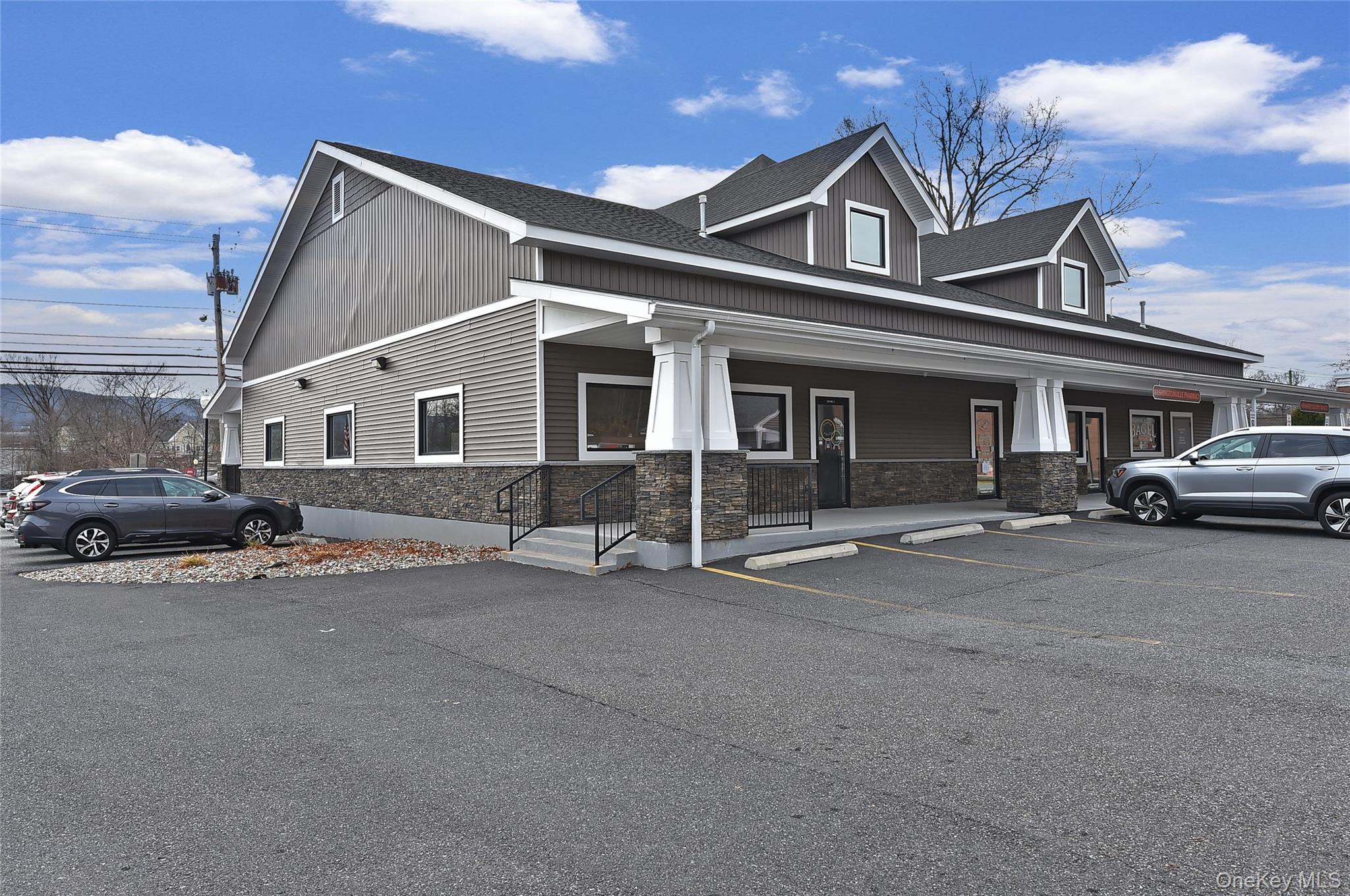 32 W Main Street – For Sale photo 14
