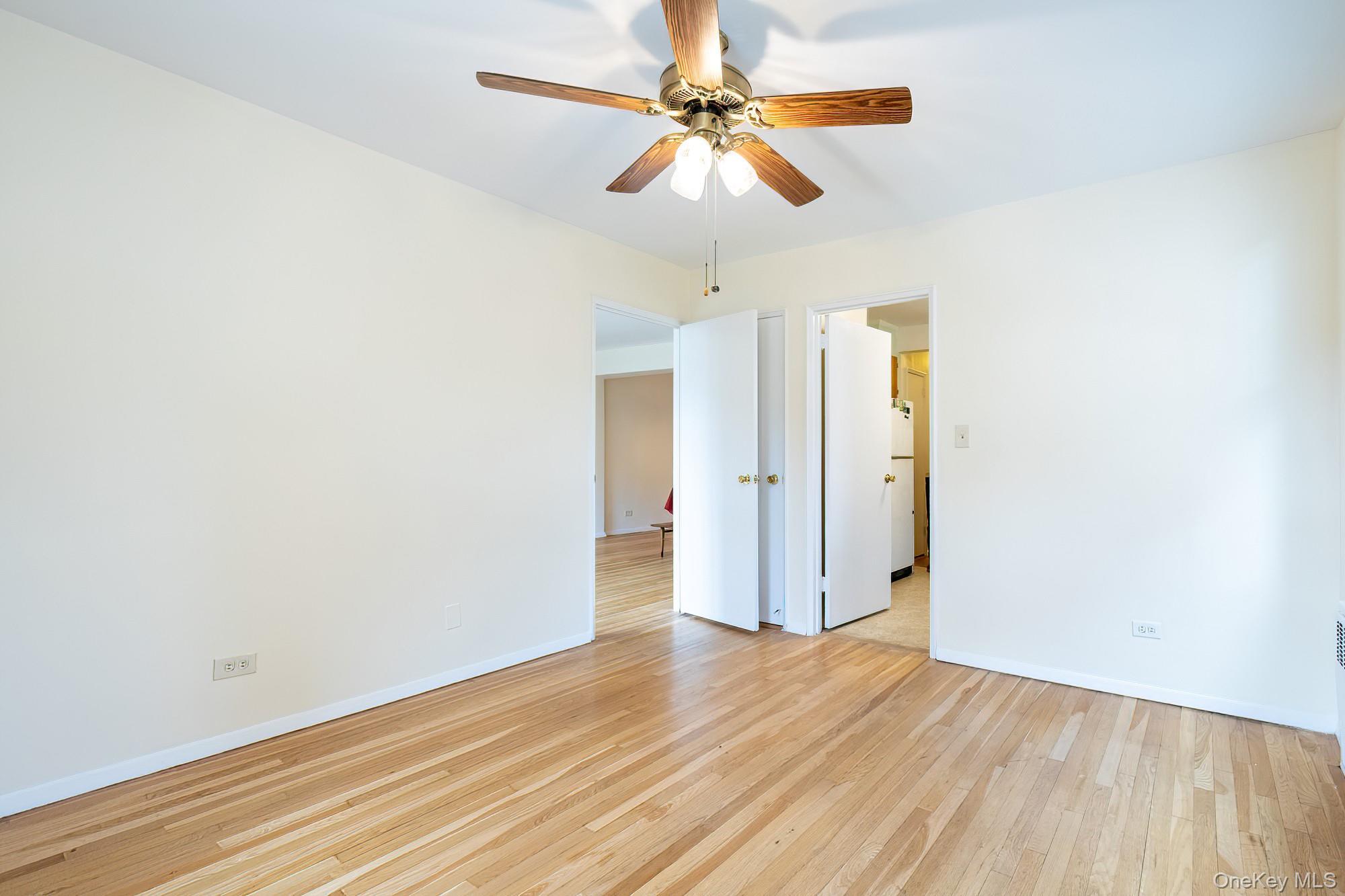 2390 Palisade Avenue, Unit 5J photo 13