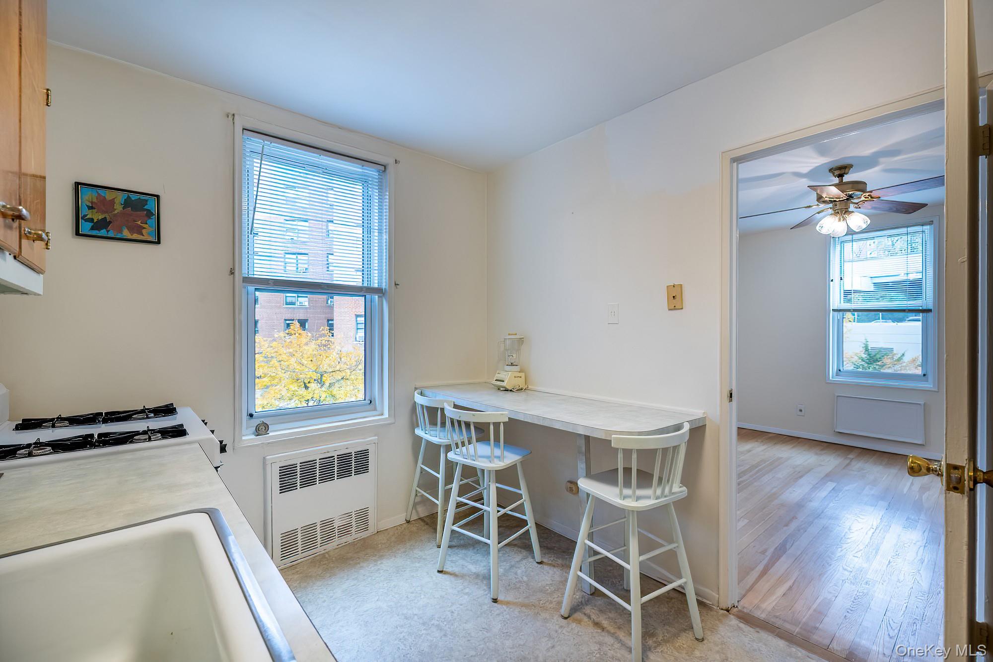 2390 Palisade Avenue, Unit 5J photo 8