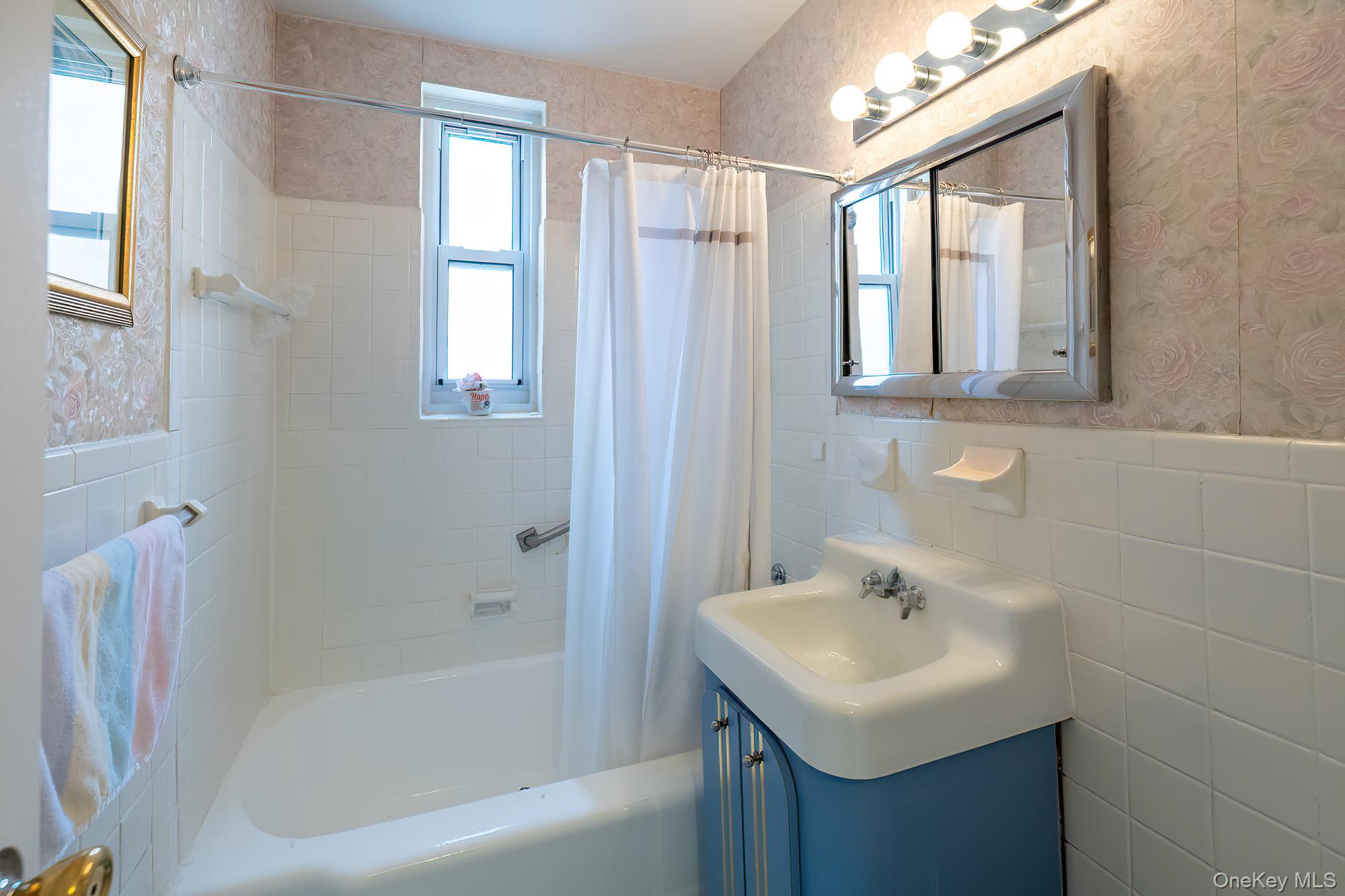 2390 Palisade Avenue, Unit 5J photo 19