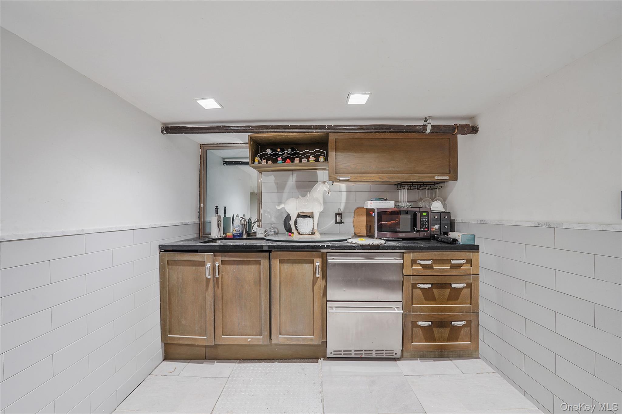 852 Blake Avenue – For Sale photo 21