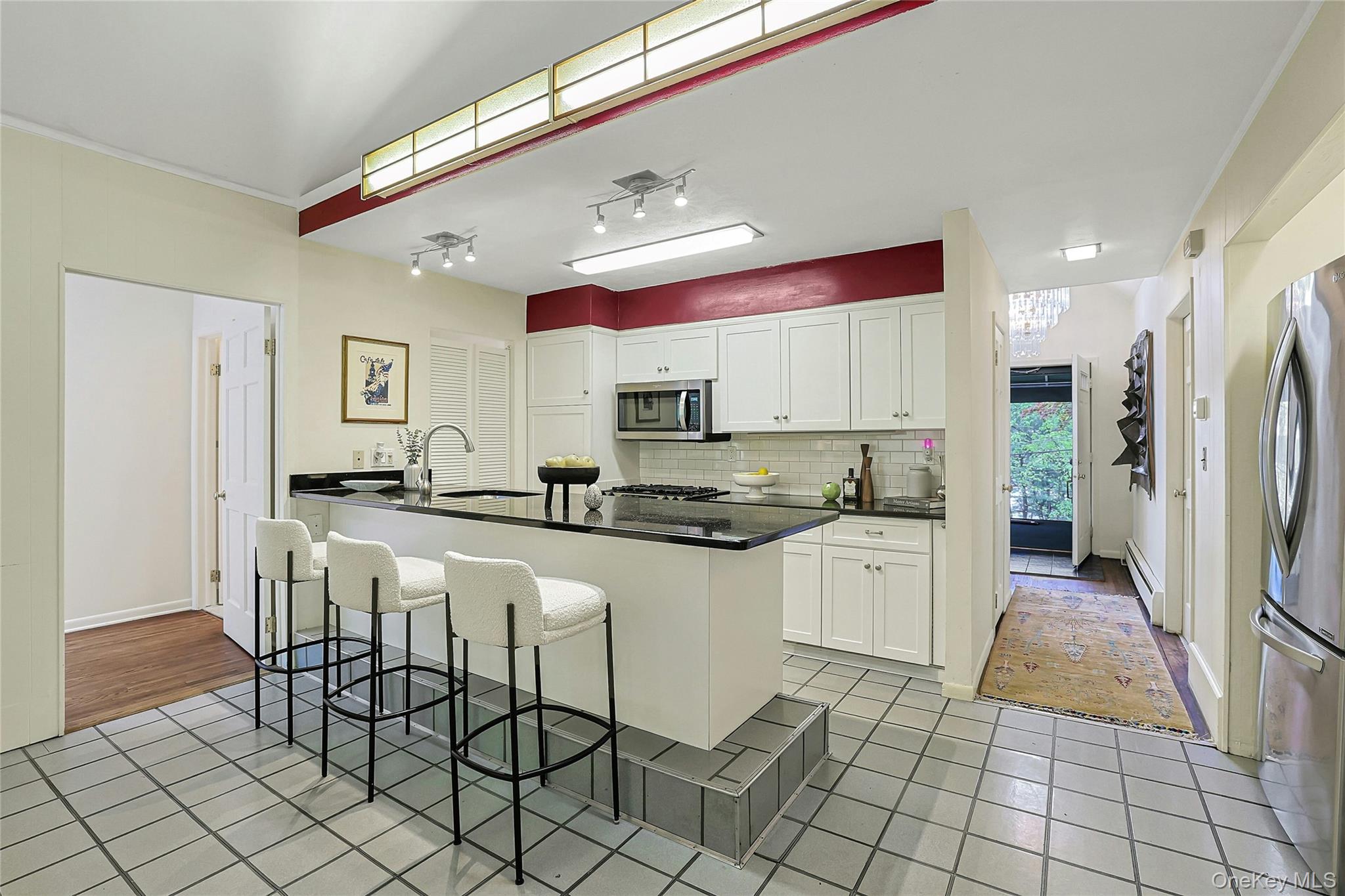 277 S Boulevard – For Sale photo 18