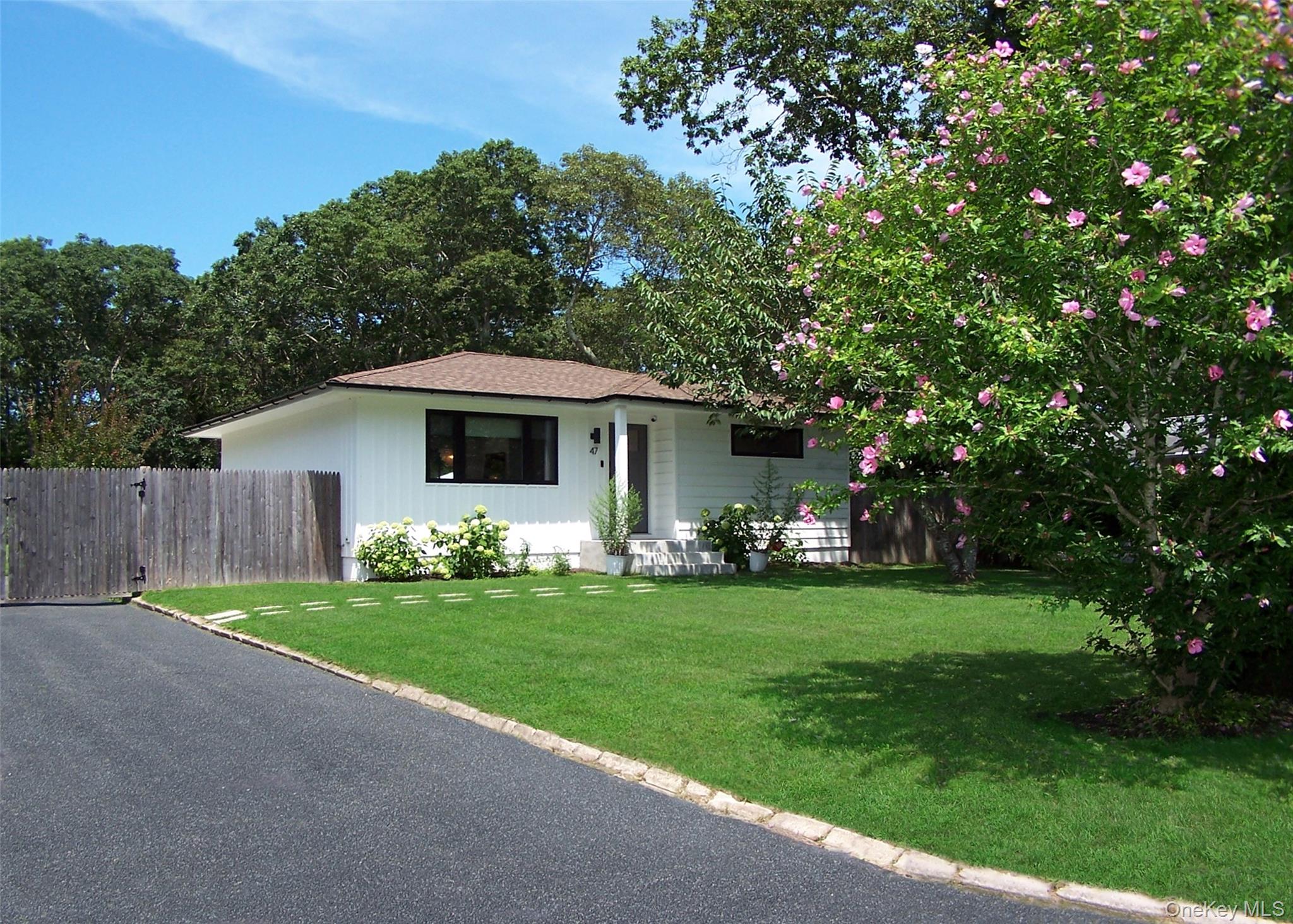 47 School Street – For Rent photo 14