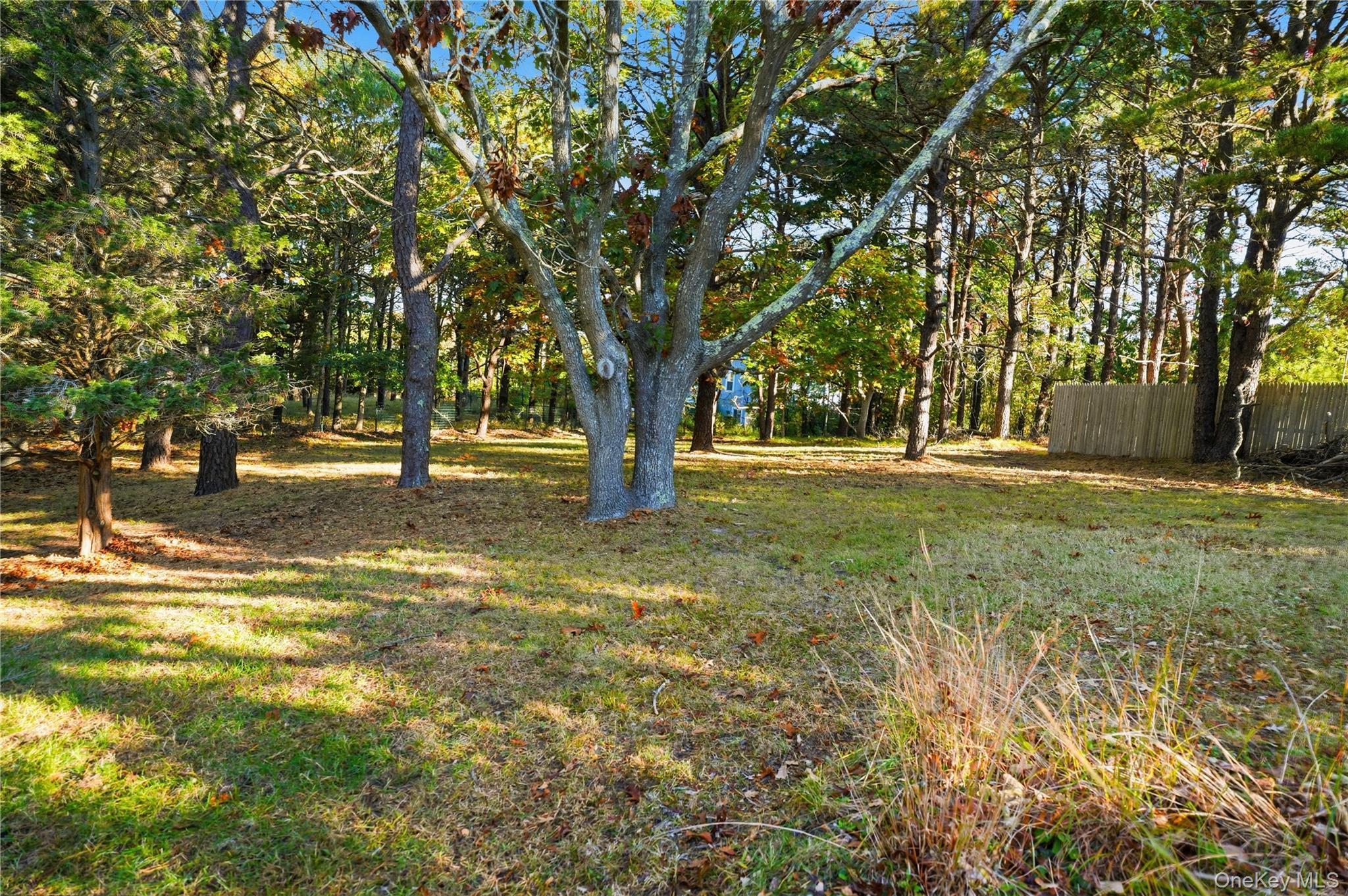 15 Club Drive – For Rent photo 18