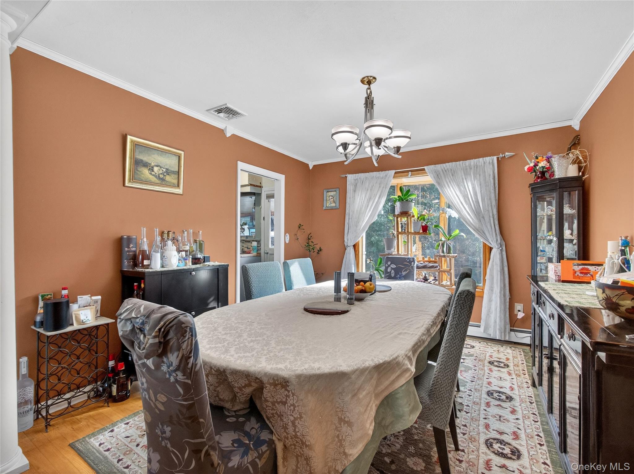 450 Valentine Avenue – For Sale photo 9