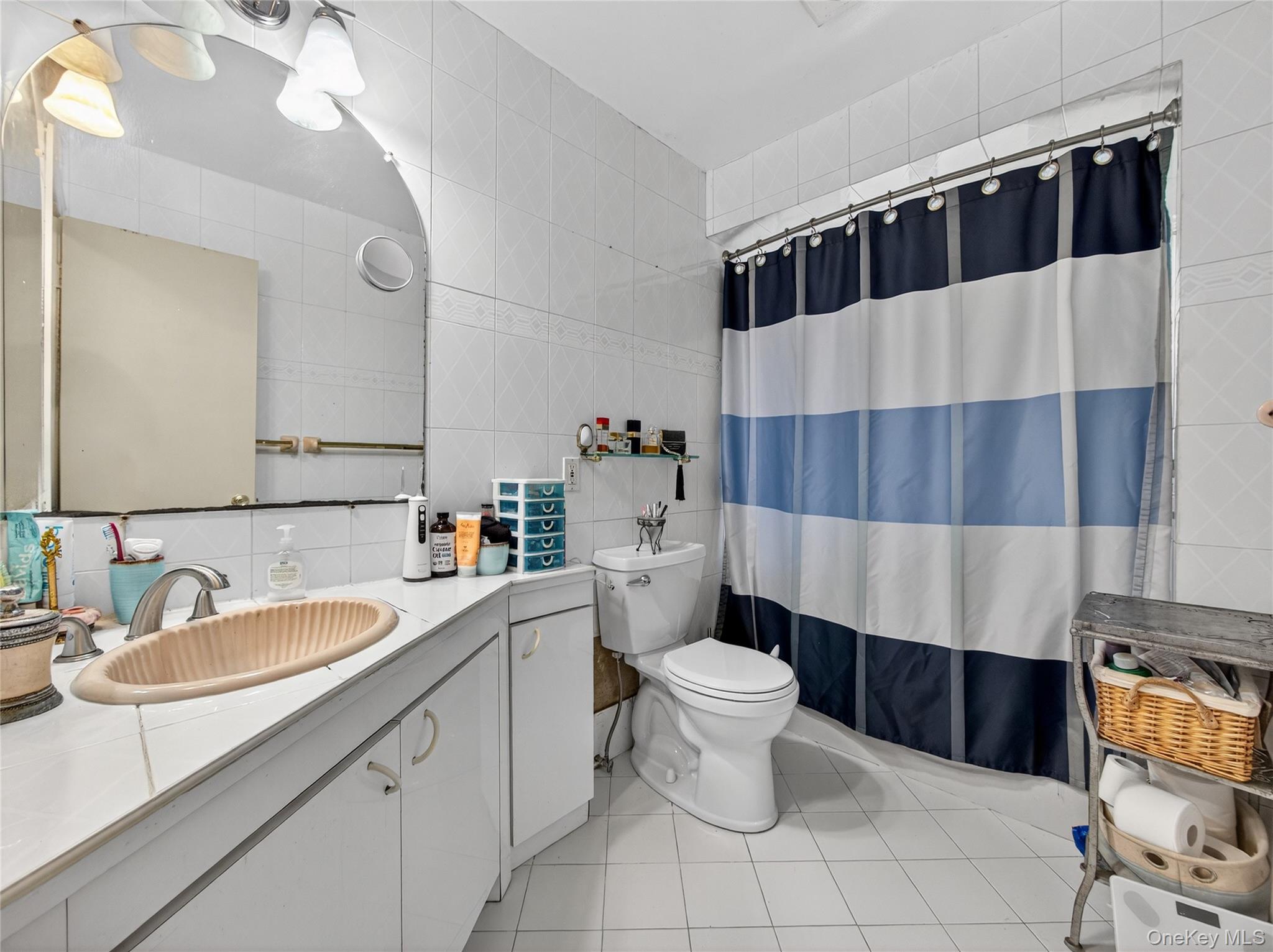 450 Valentine Avenue – For Sale photo 25