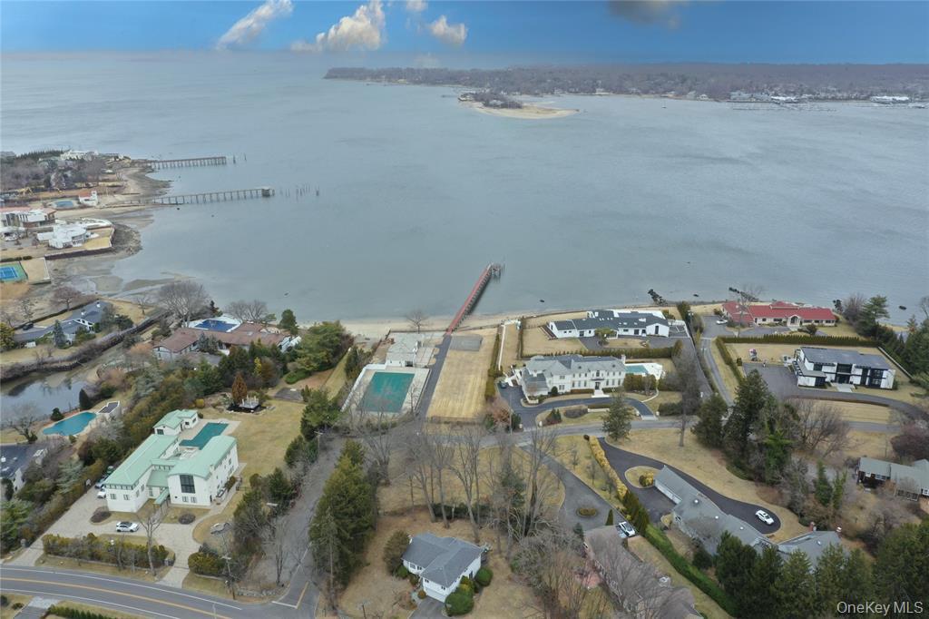31 HARBOUR Road – For Sale photo 2
