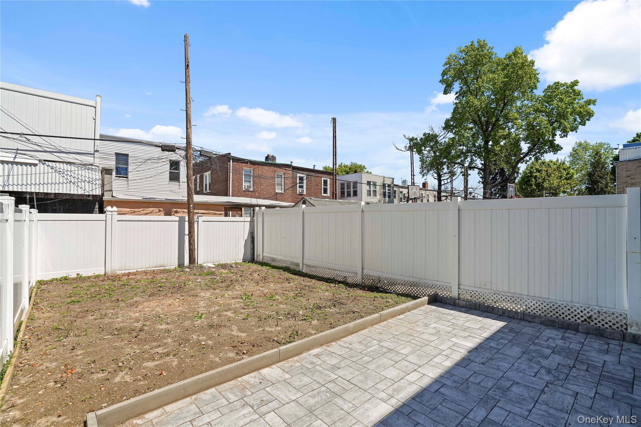 79-23 67 Drive – For Sale photo 28