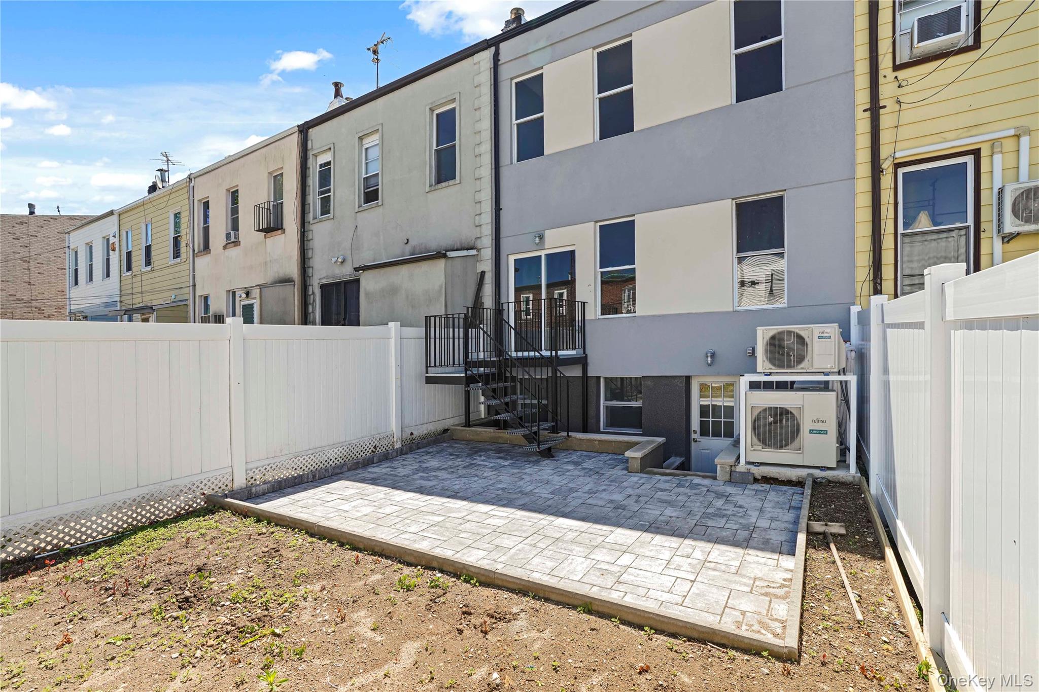 79-23 67 Drive – For Sale photo 30