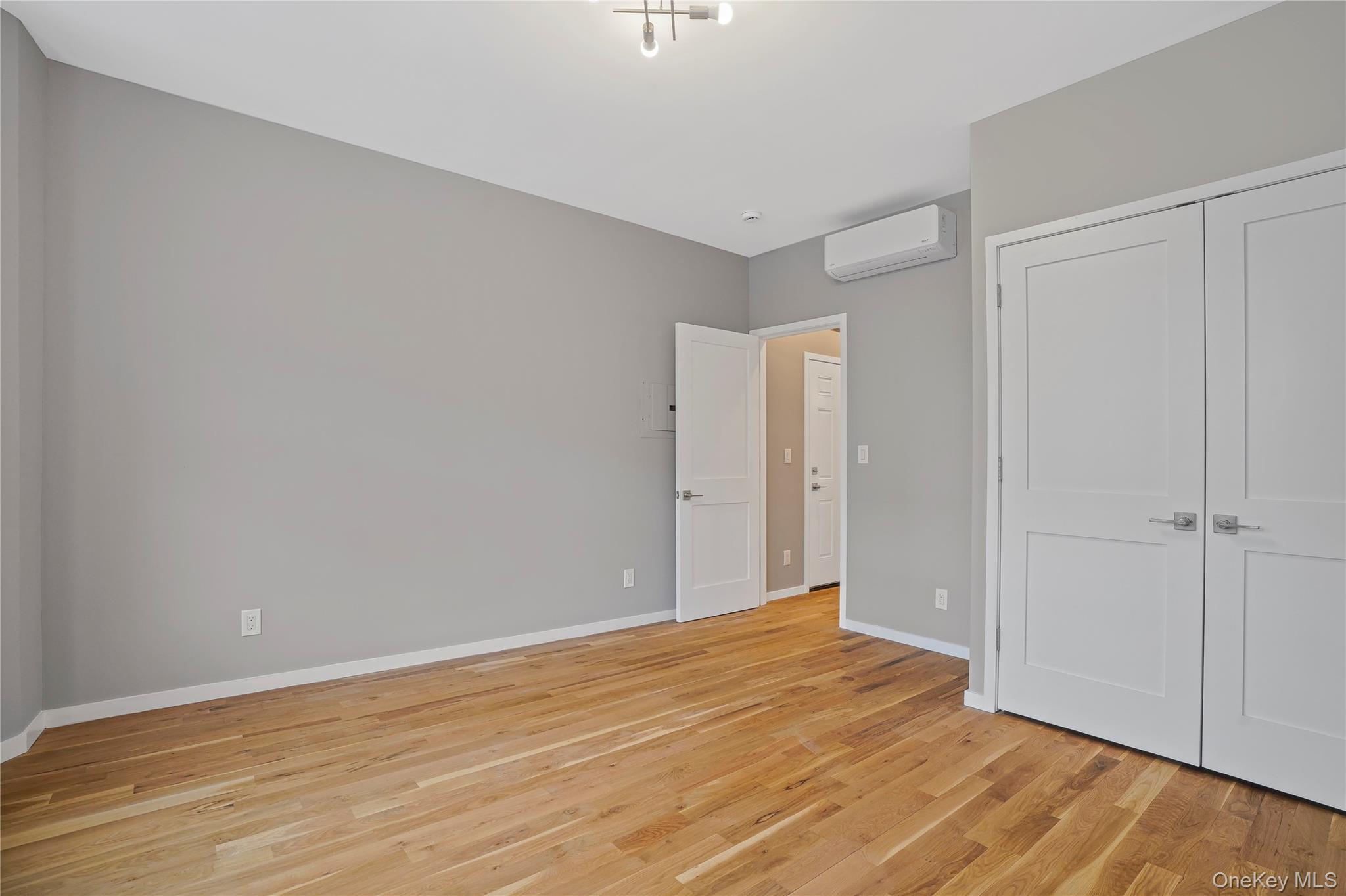 79-23 67 Drive – For Sale photo 7