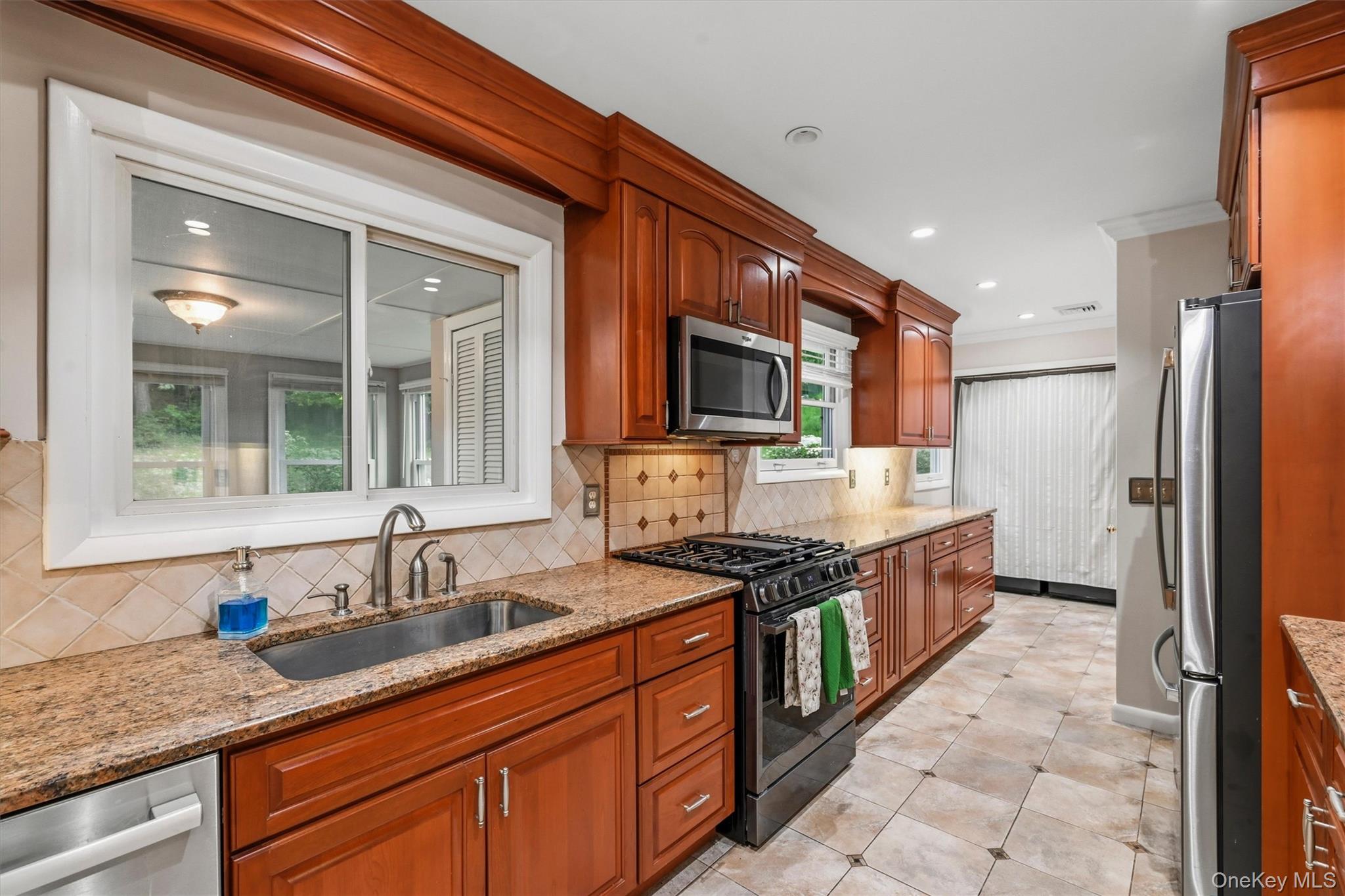 14 Pond Hill Avenue – For Sale photo 18