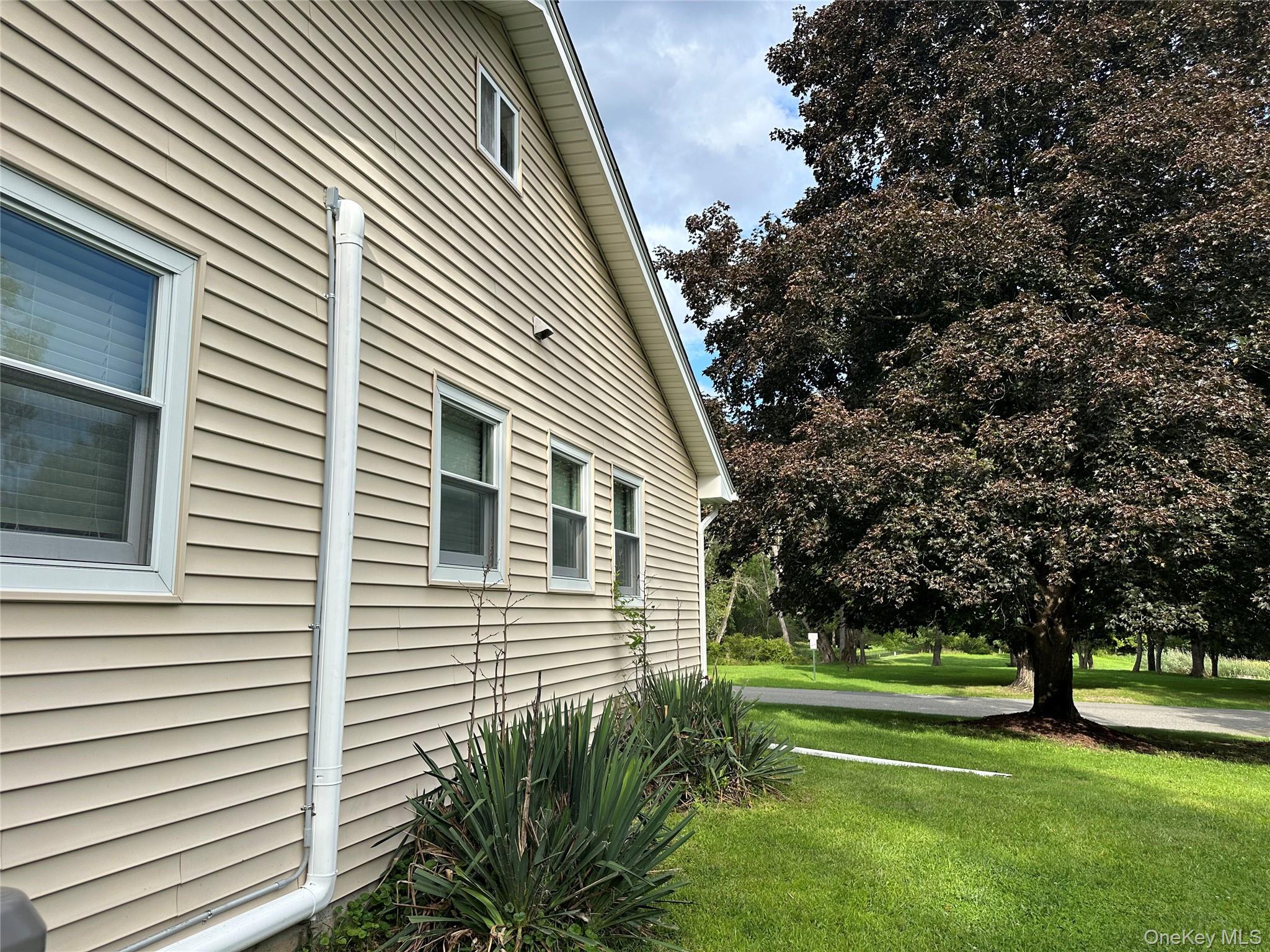 14 Pond Hill Avenue – For Sale photo 35