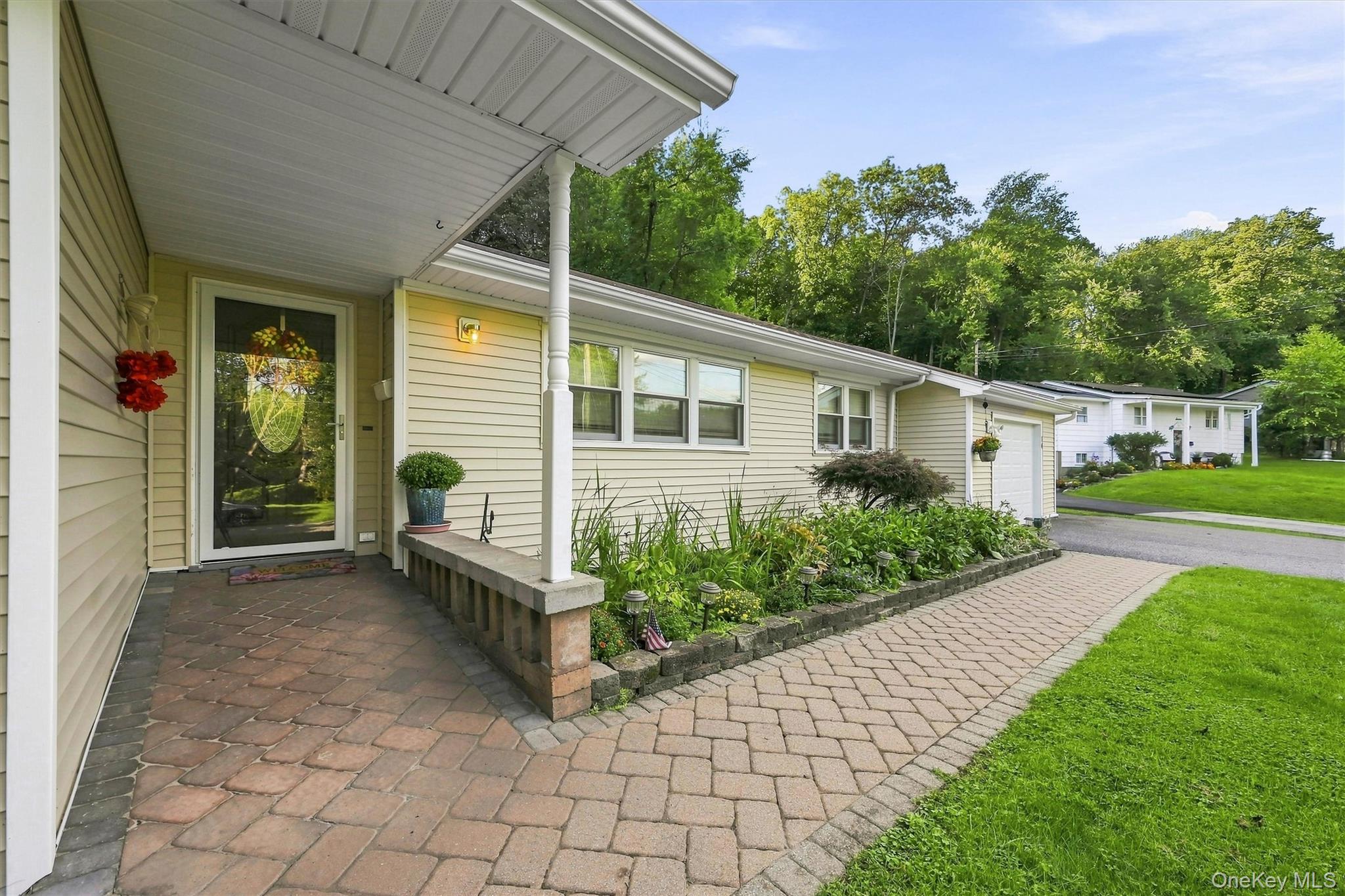 14 Pond Hill Avenue – For Sale photo 5