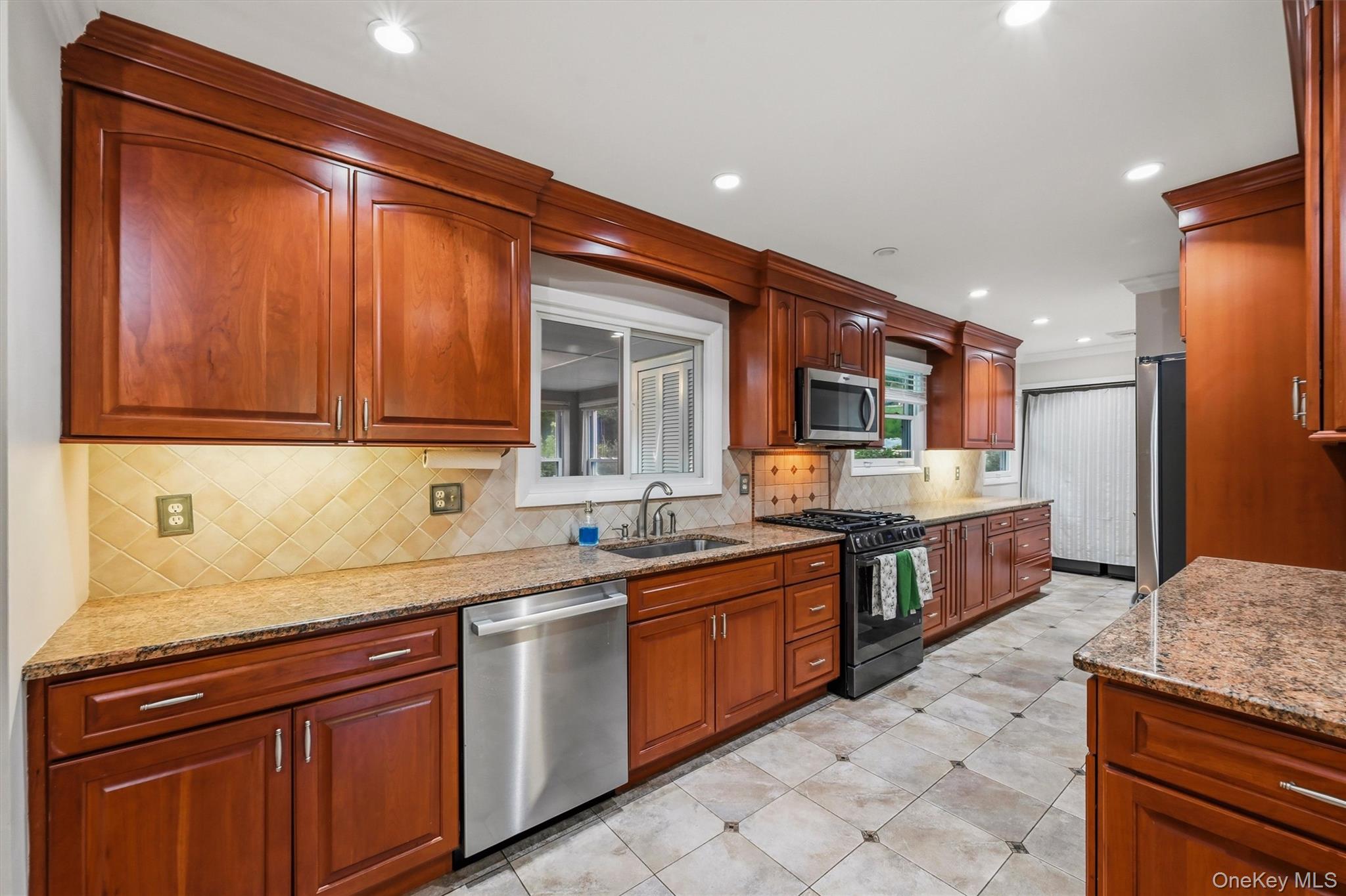14 Pond Hill Avenue – For Sale photo 14