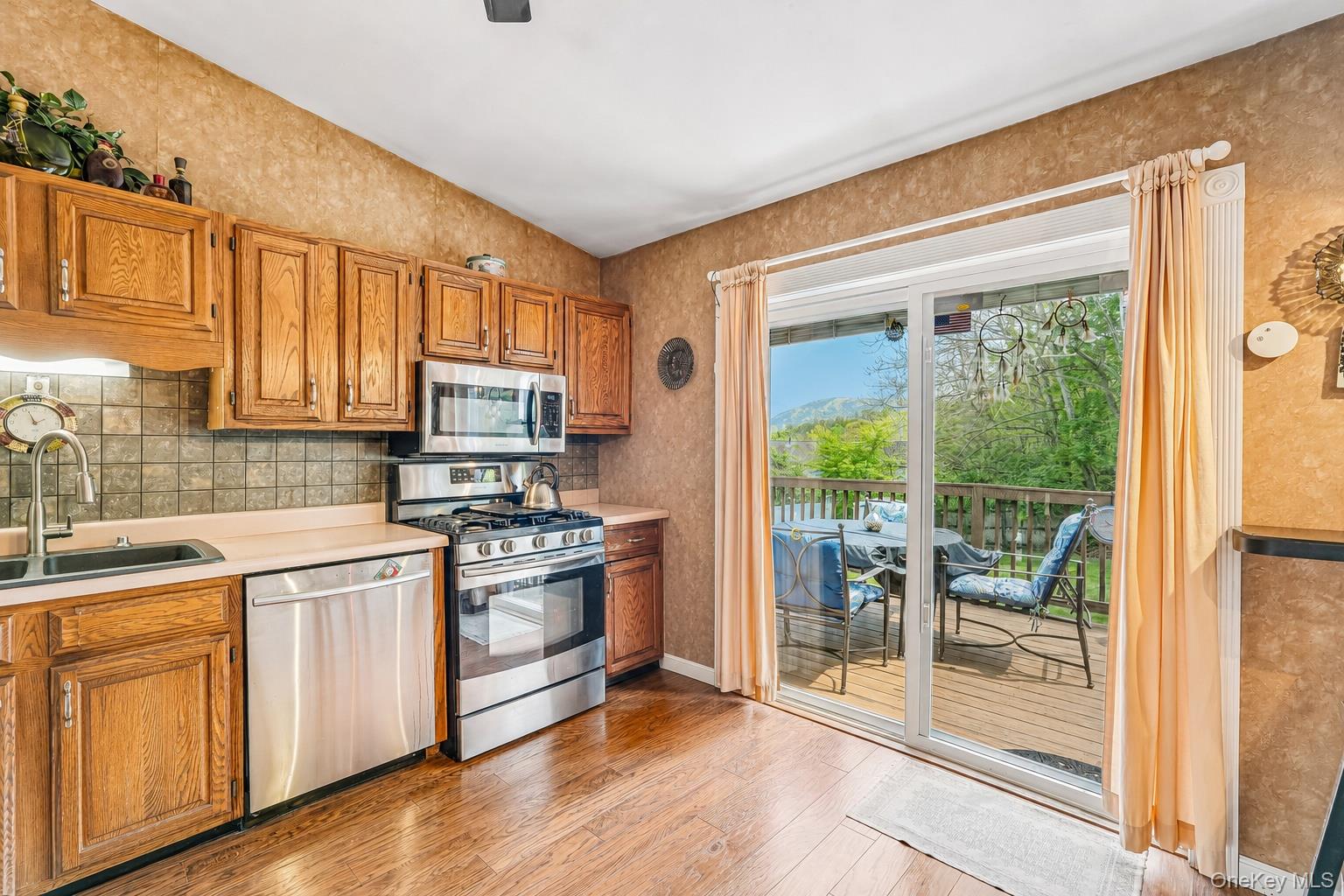 105 Shaker Court N – For Sale photo 6