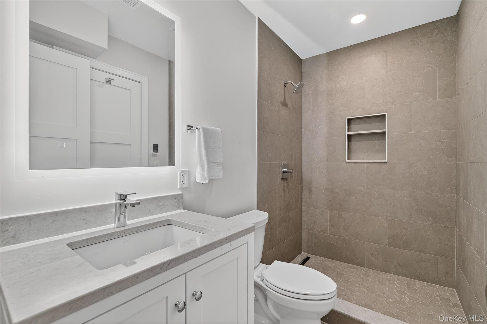 1803 Soundview Court – For Sale photo 27