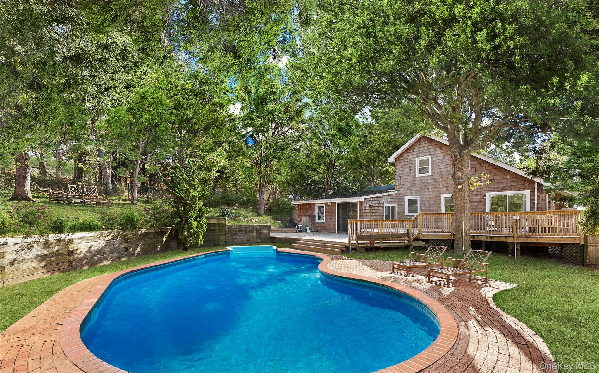 16 Peconic Road – For Rent