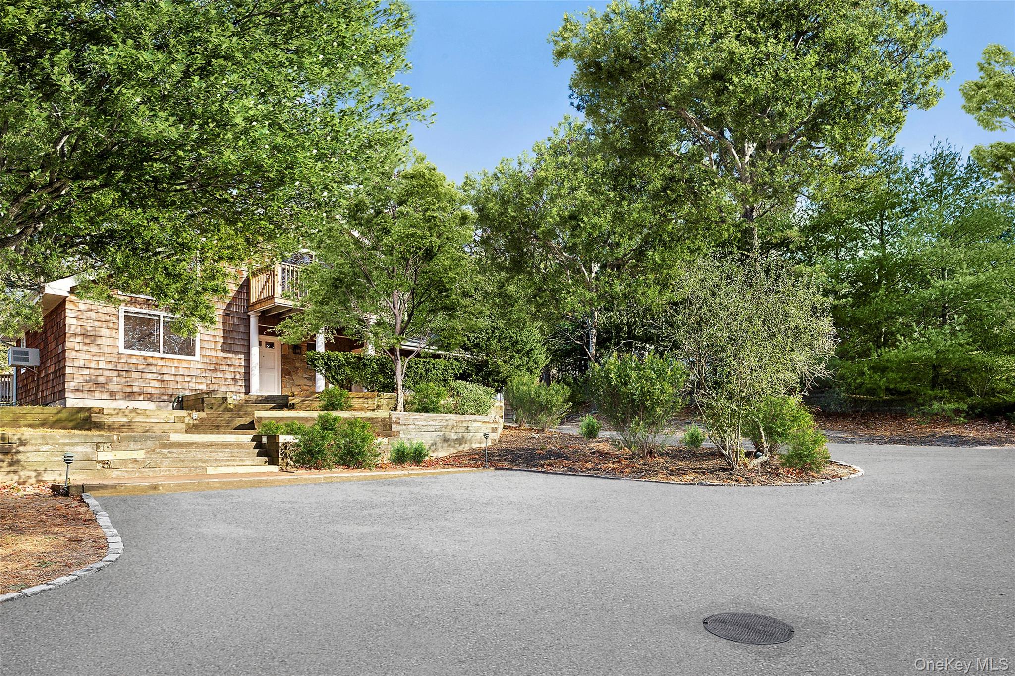 16 Peconic Road – For Rent photo 12