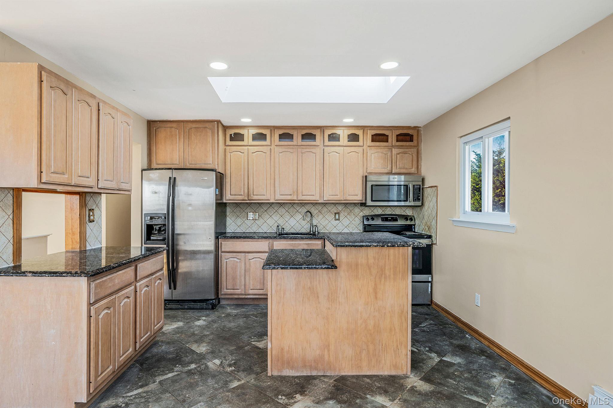 4 Bay Place – For Sale photo 22