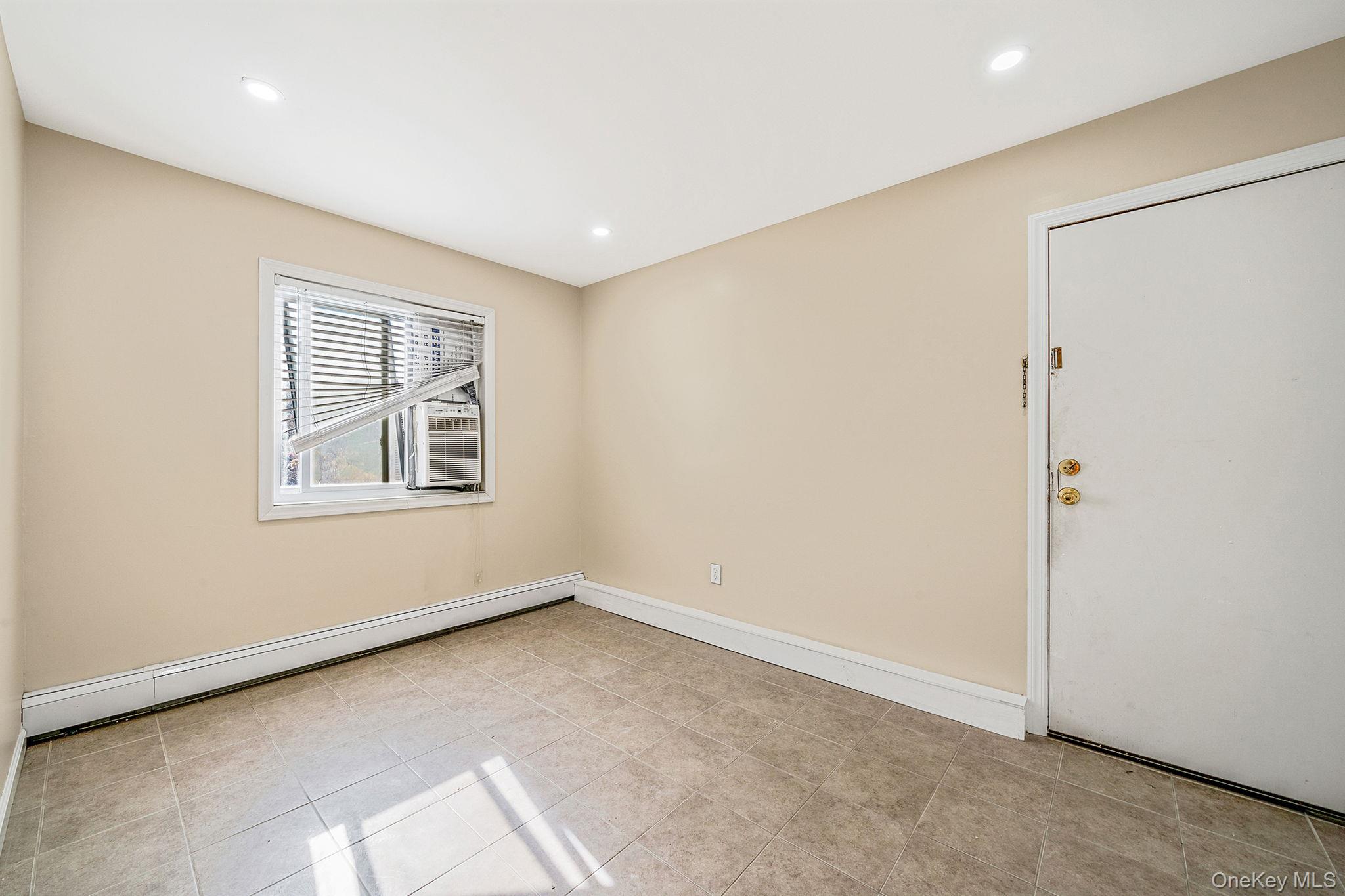 4 Bay Place – For Sale photo 30