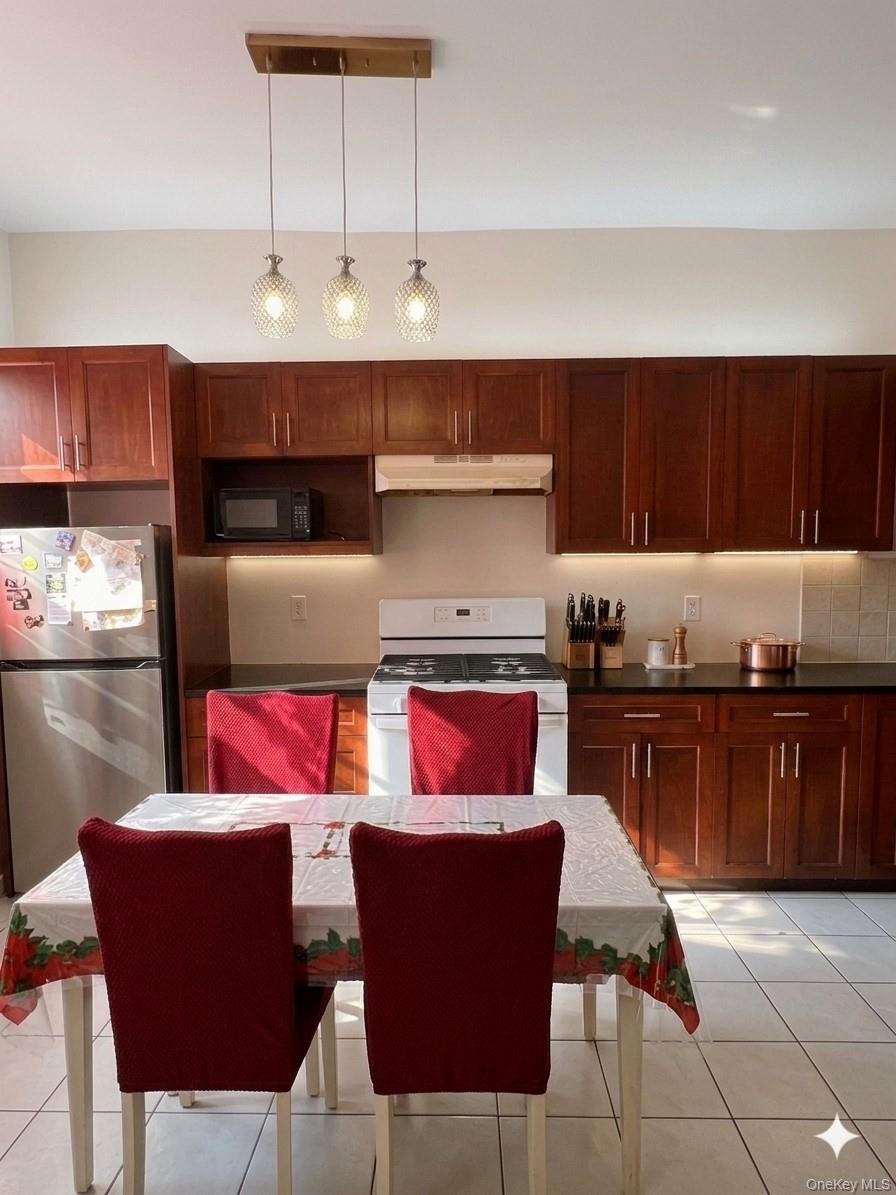 767 Prospect Avenue – For Sale photo 2