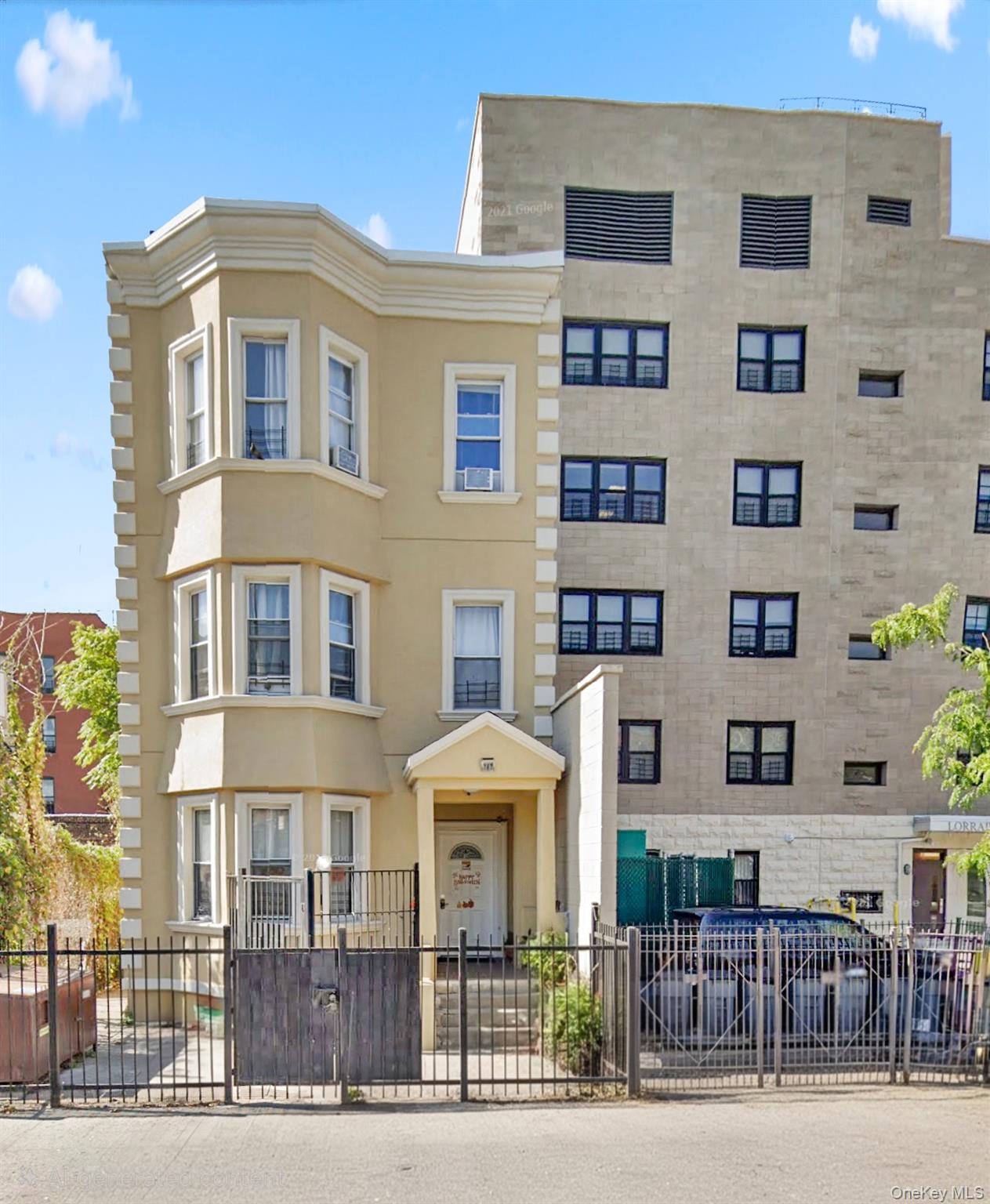 767 Prospect Avenue – For Sale