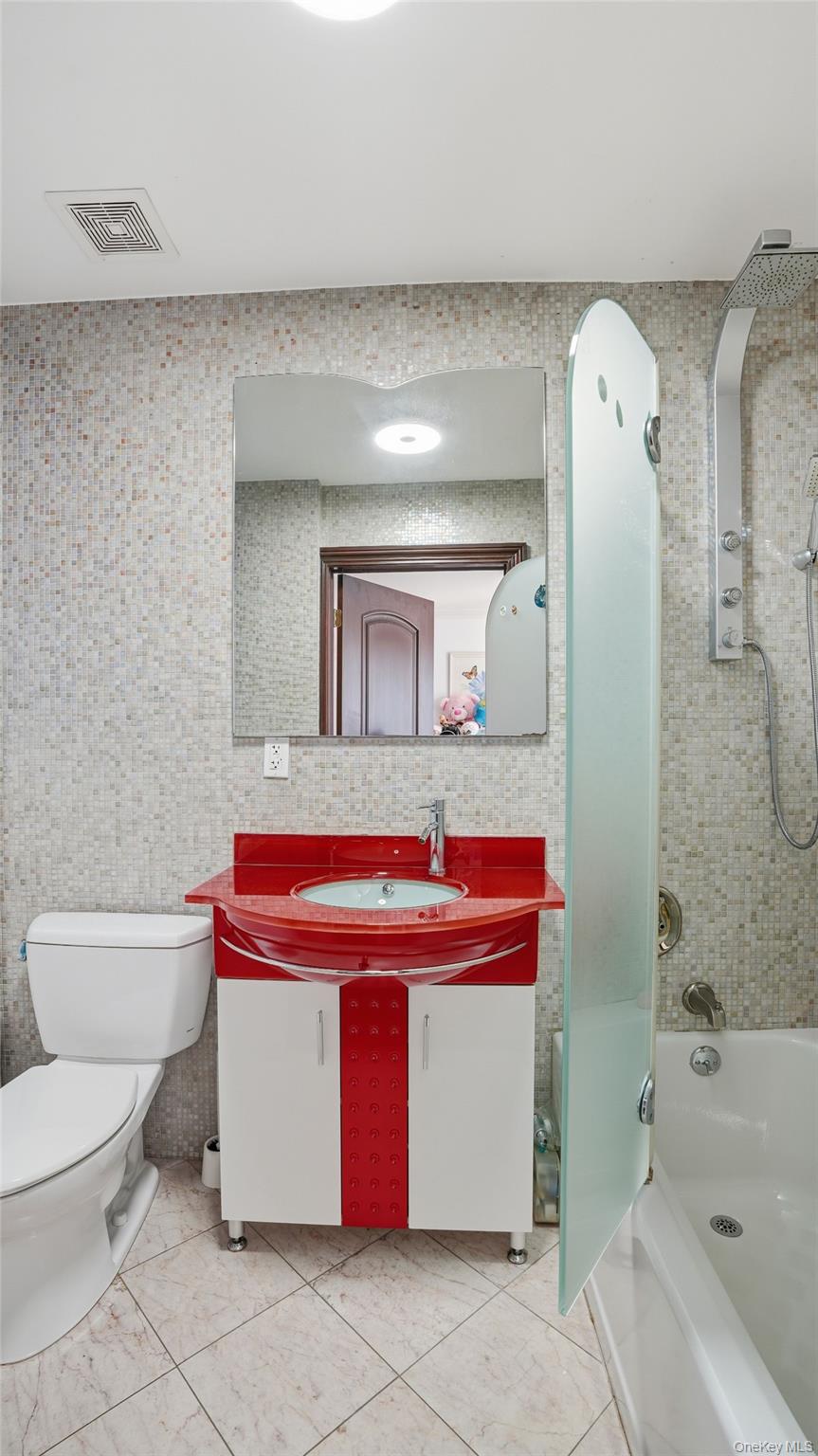 4051 Nostrand Avenue, Unit 3 photo 32