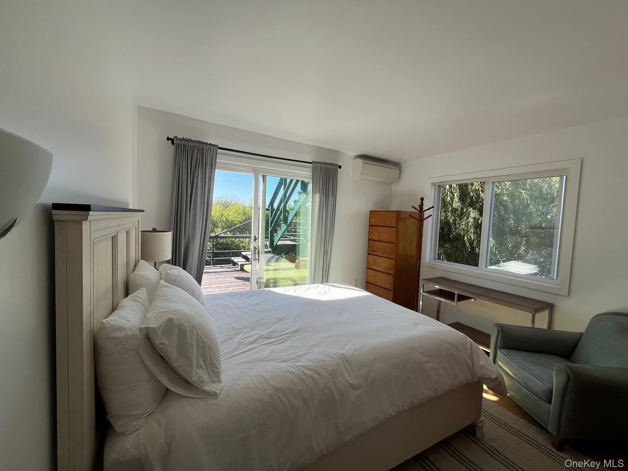 150 Clipper Roadway – For Rent photo 8