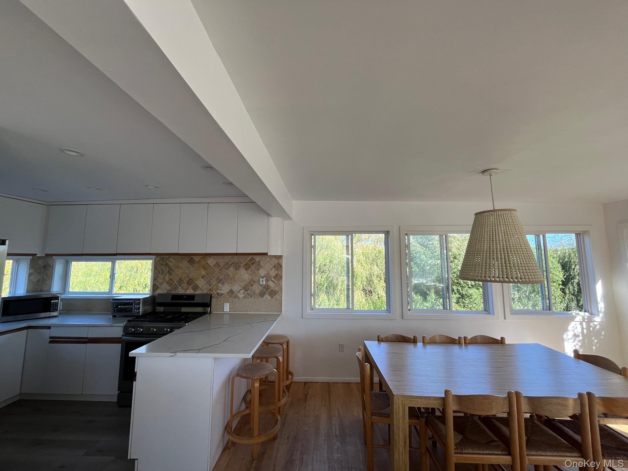 150 Clipper Roadway – For Rent photo 7
