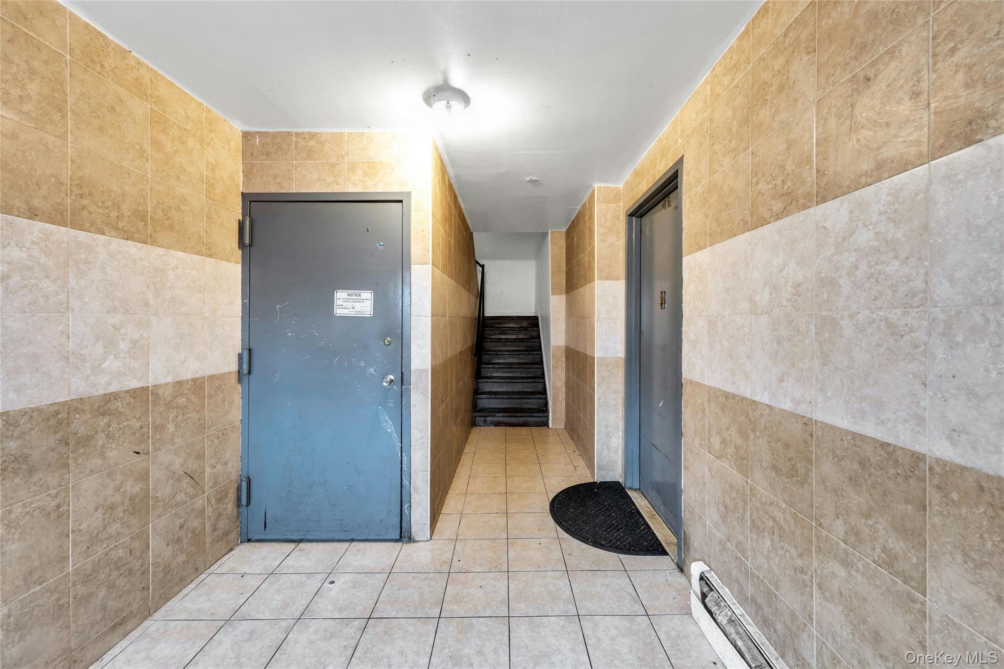 102-18 Radcliff Avenue – For Sale photo 34