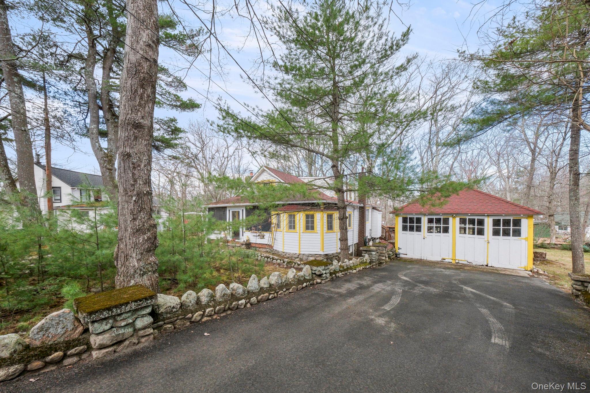 184 Yankee Lake Road – For Sale