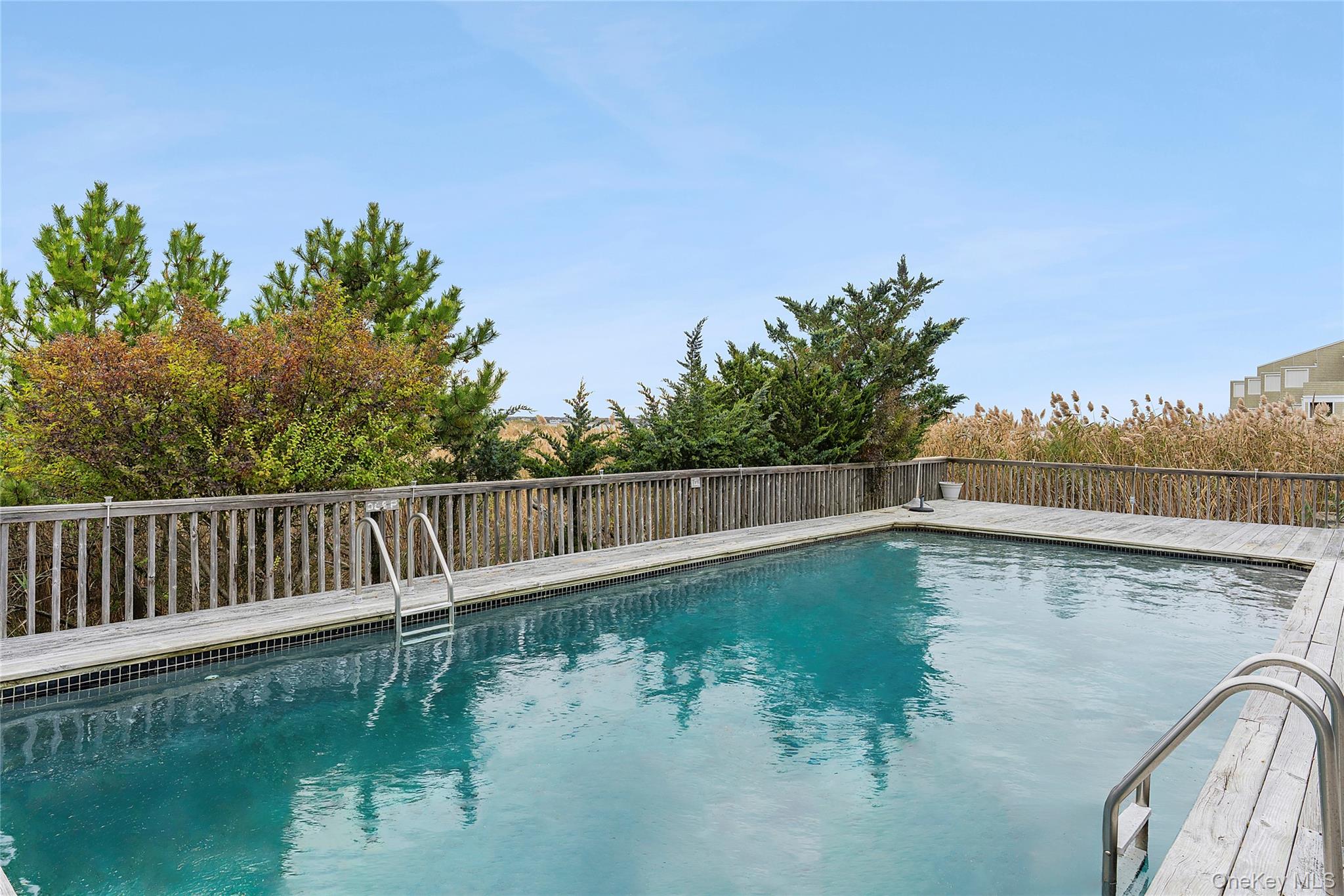 542 Dune Road – For Sale photo 5