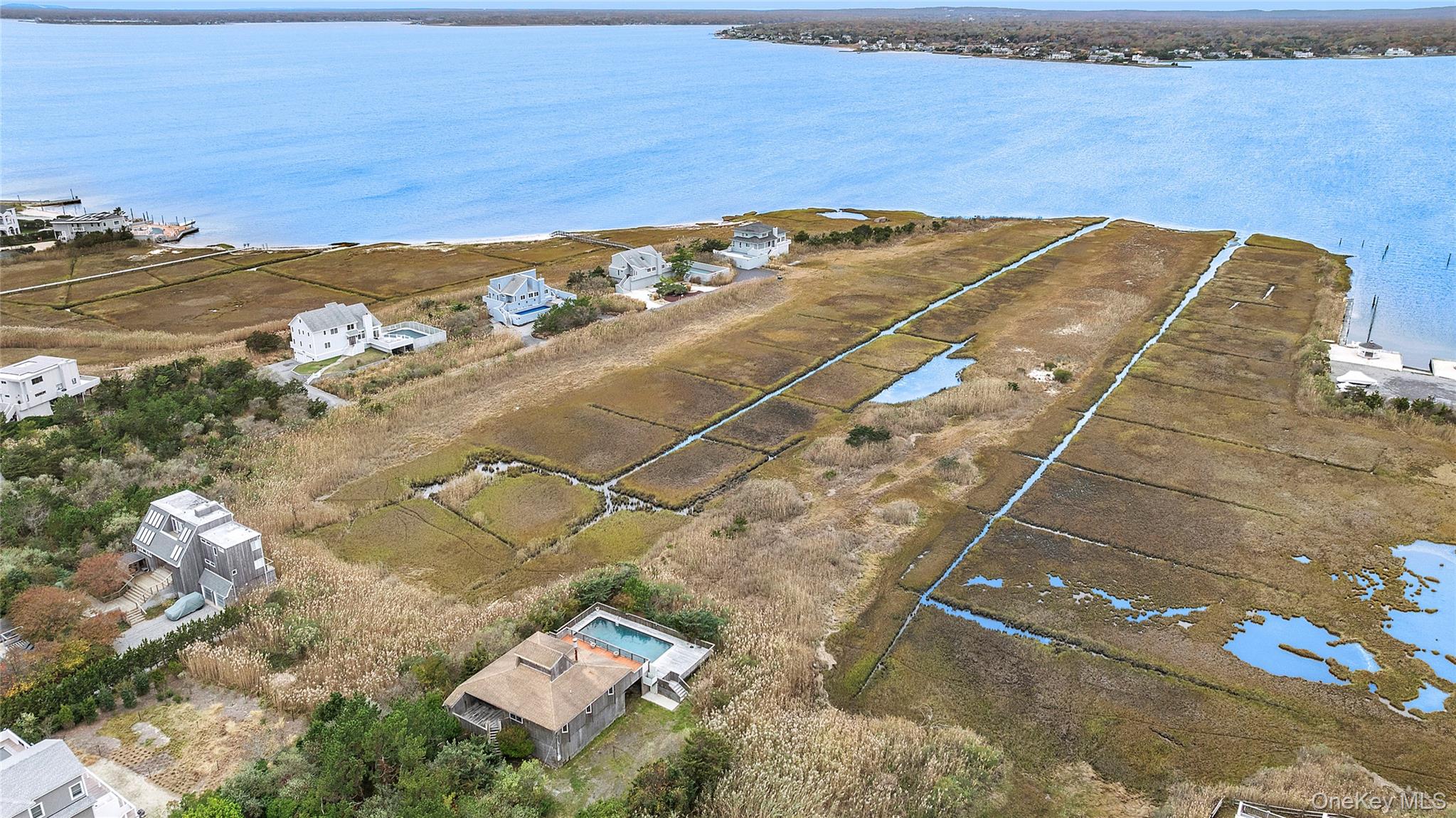 542 Dune Road – For Sale photo 19