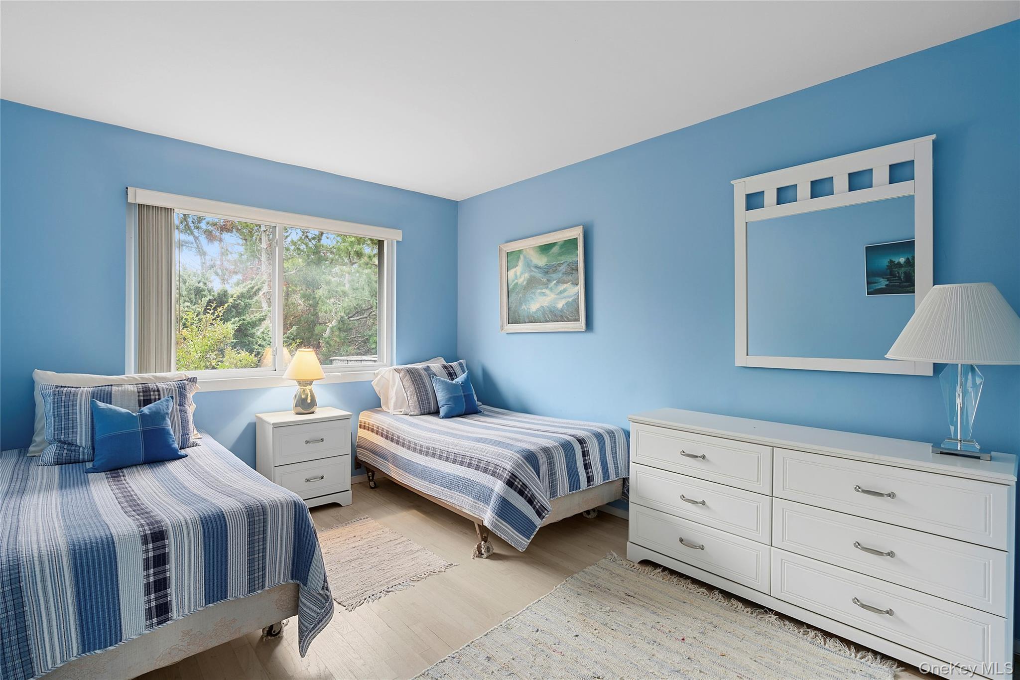 542 Dune Road – For Sale photo 12