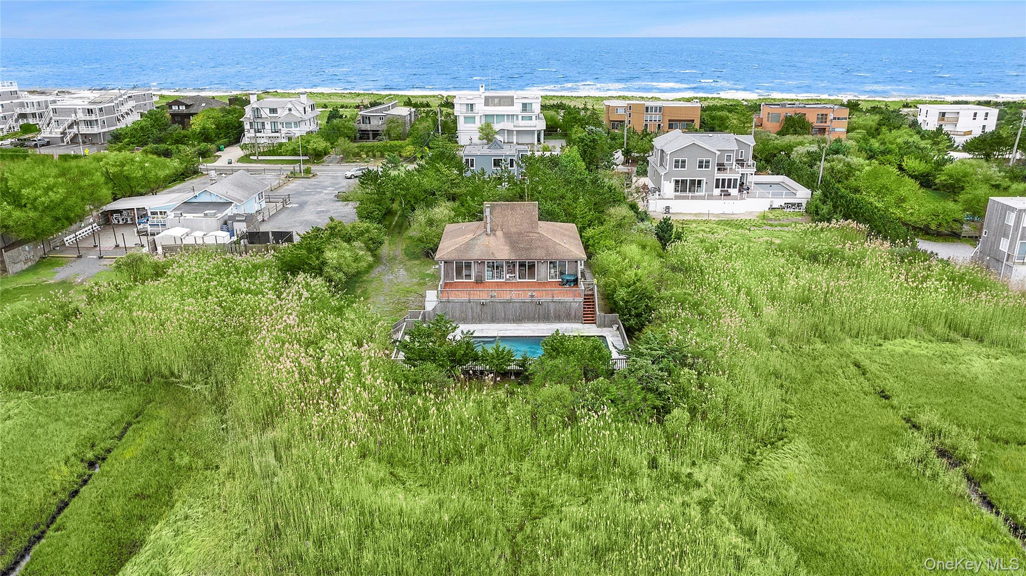 542 Dune Road – For Sale