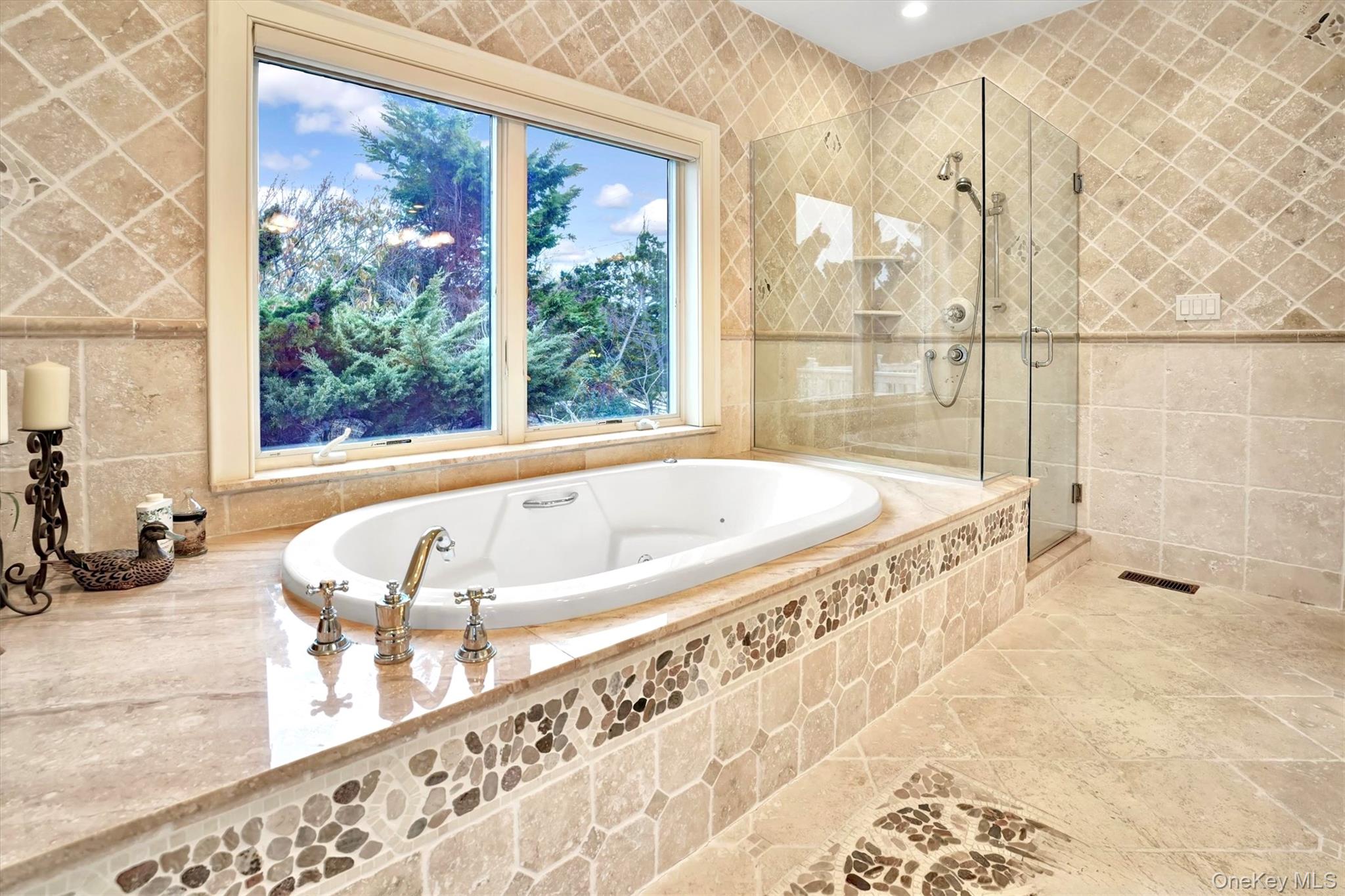605 Dune Road – For Sale photo 23