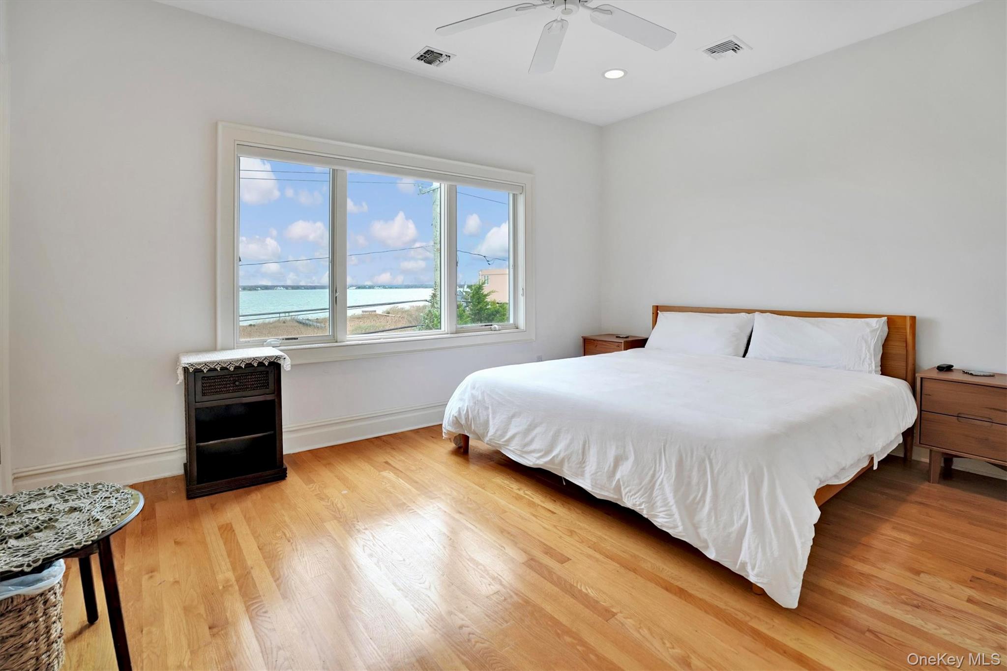 605 Dune Road – For Sale photo 40
