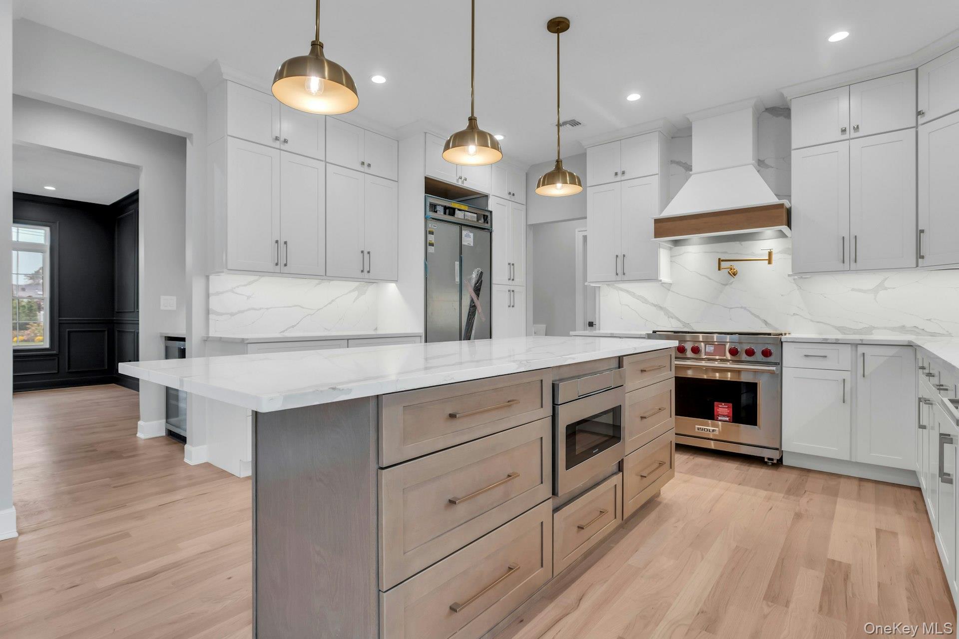 90 Grand Boulevard – For Sale photo 3