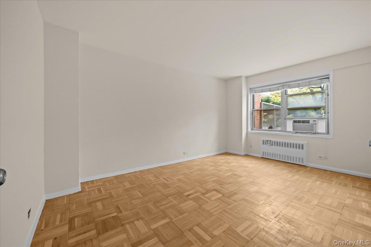 750 Kappock Street, Unit 207 photo 10