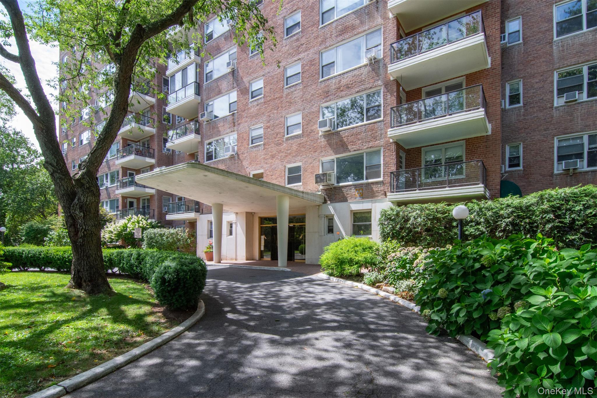 750 Kappock Street, Unit 207 photo 15