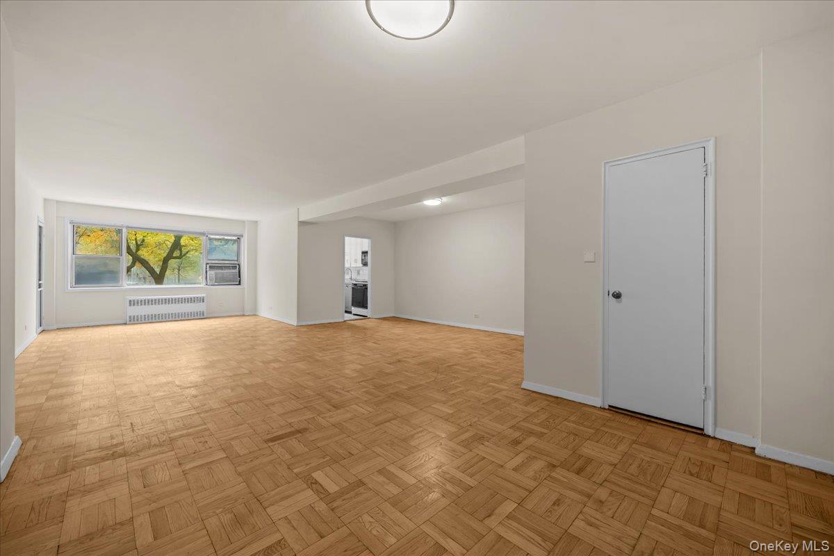 750 Kappock Street, Unit 207 photo 2