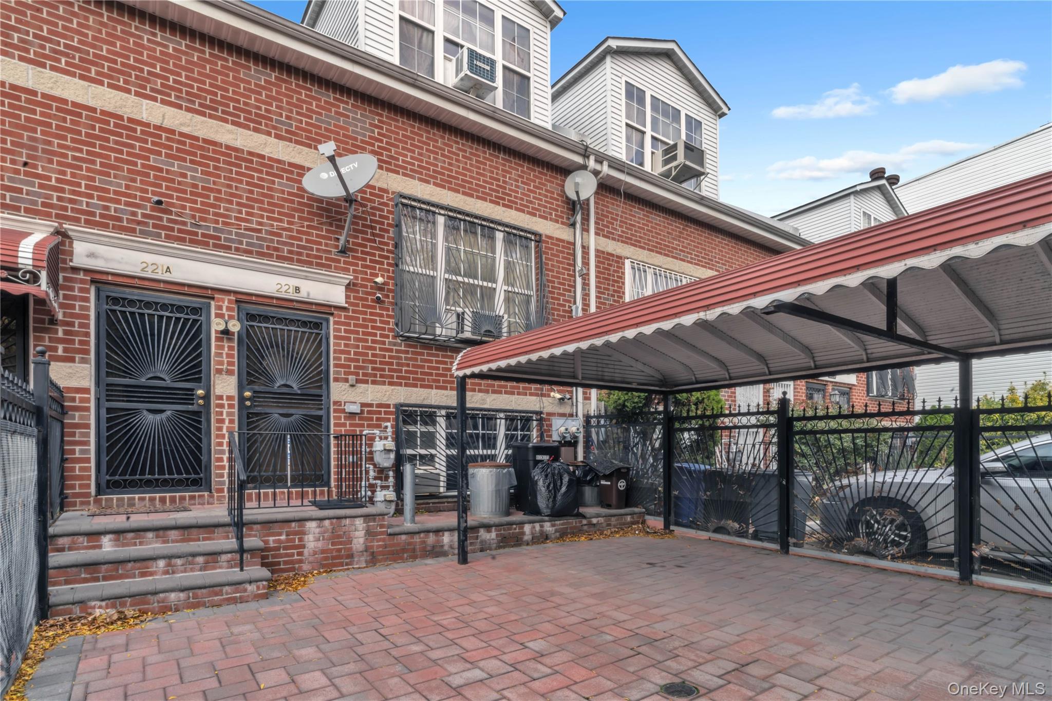 221 Macdougal Street – For Sale photo 2