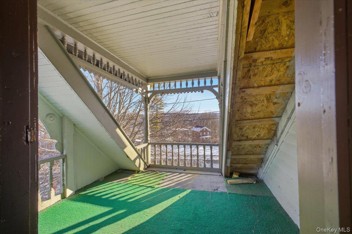 97 Maple Avenue – For Sale photo 4