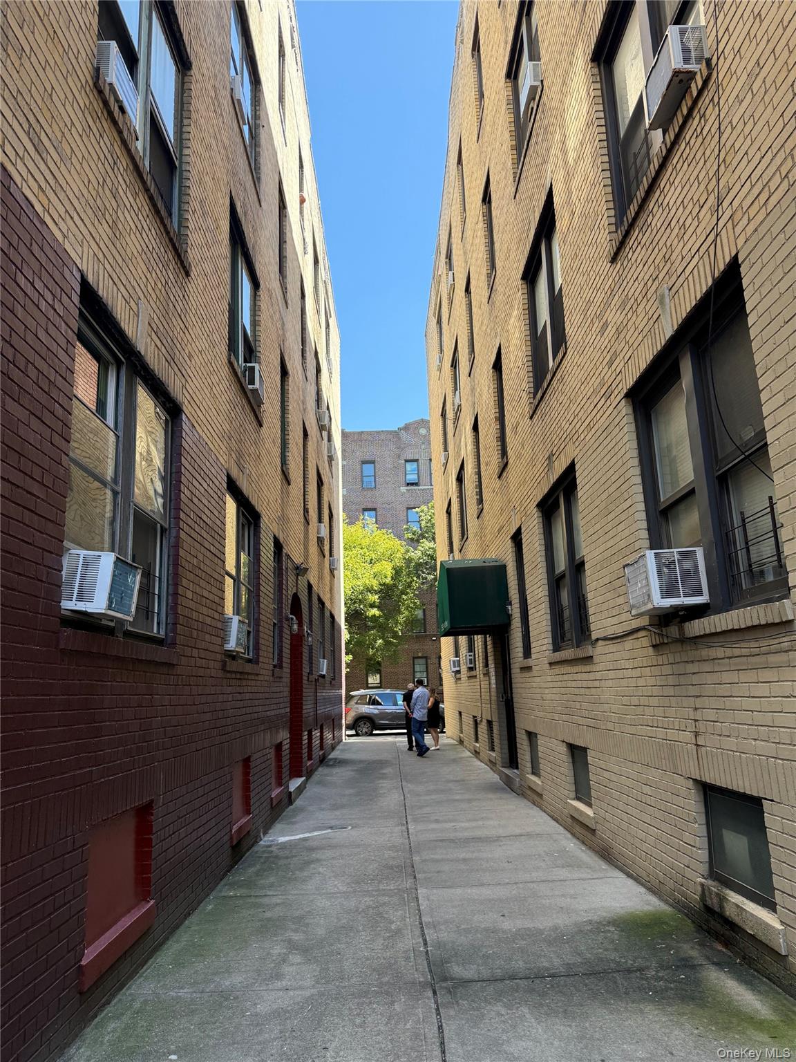 35-34 94TH Street – For Sale photo 6