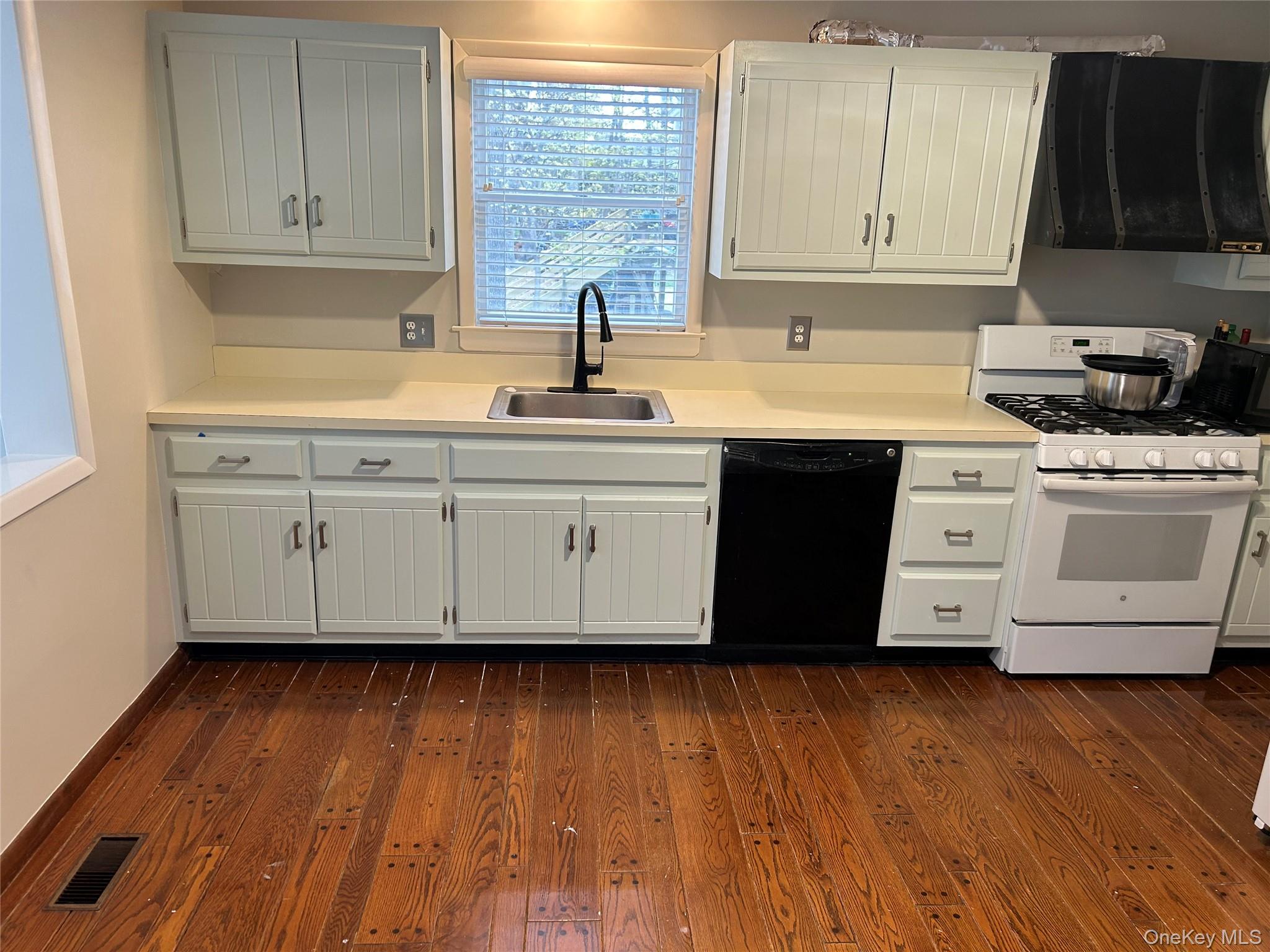 465 Tarpon Drive – For Rent photo 12