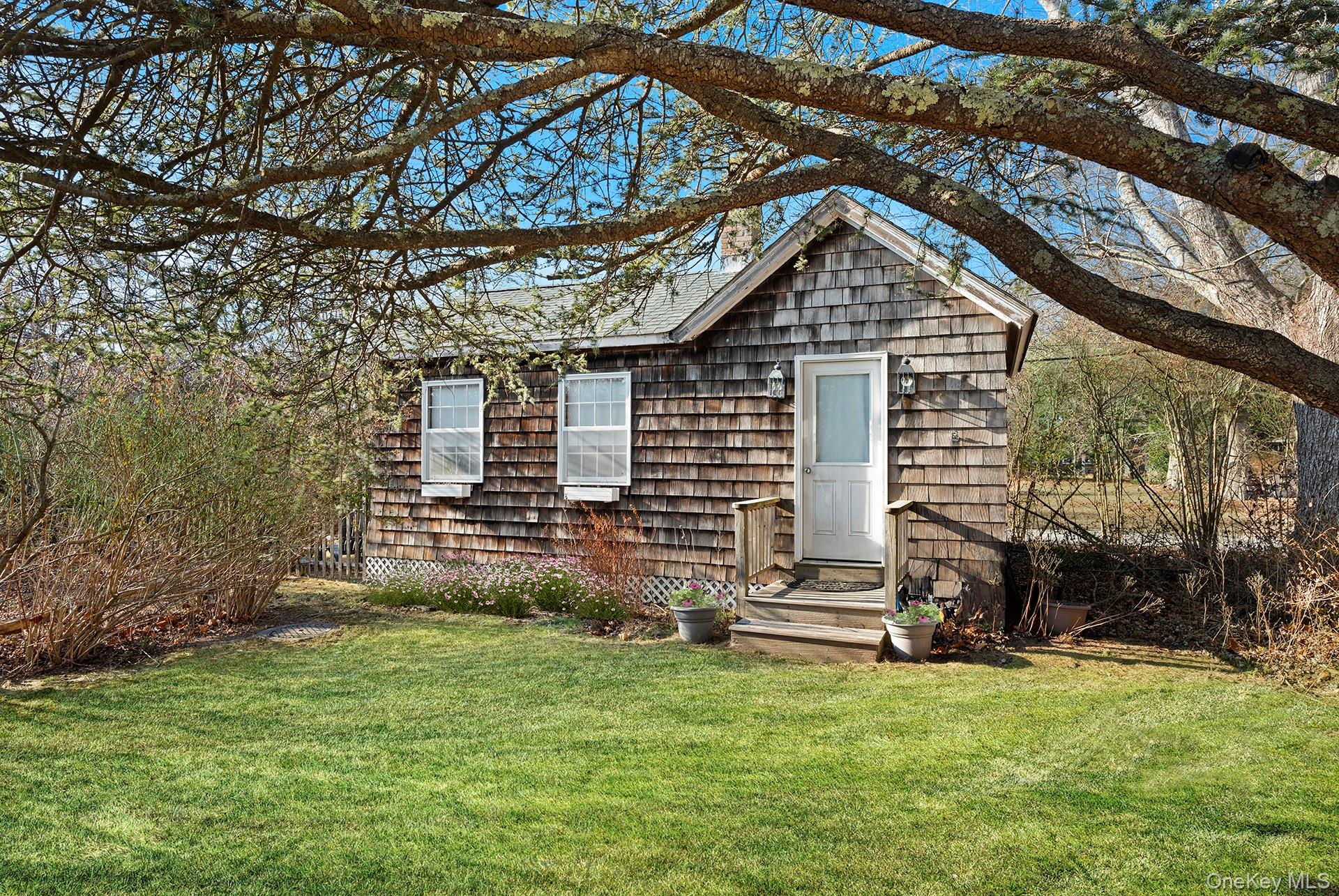 11 Shinnecock Road – For Sale photo 17